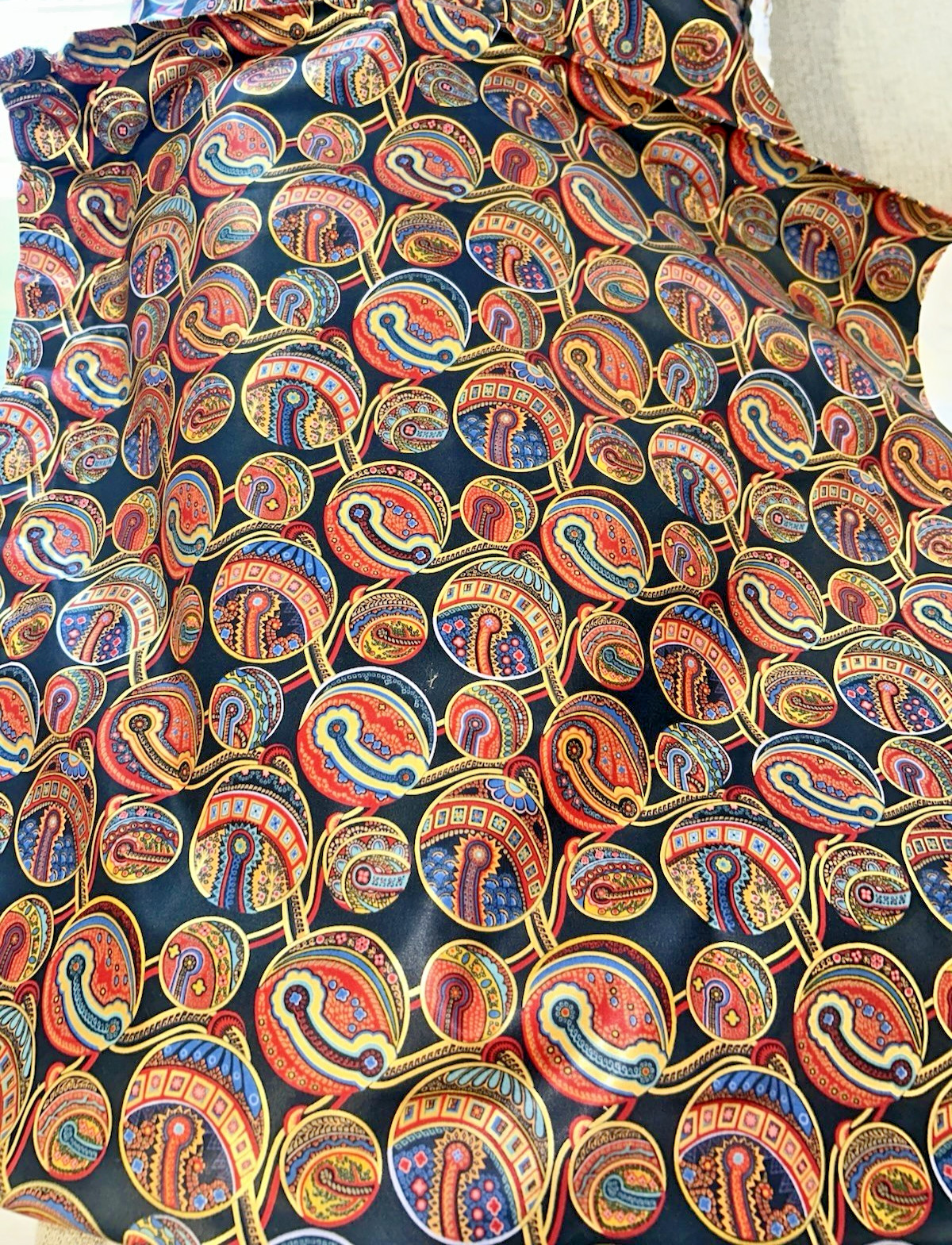 12 Yds Vintage Paloma Picasso LES CLOCHES Fabric 54\