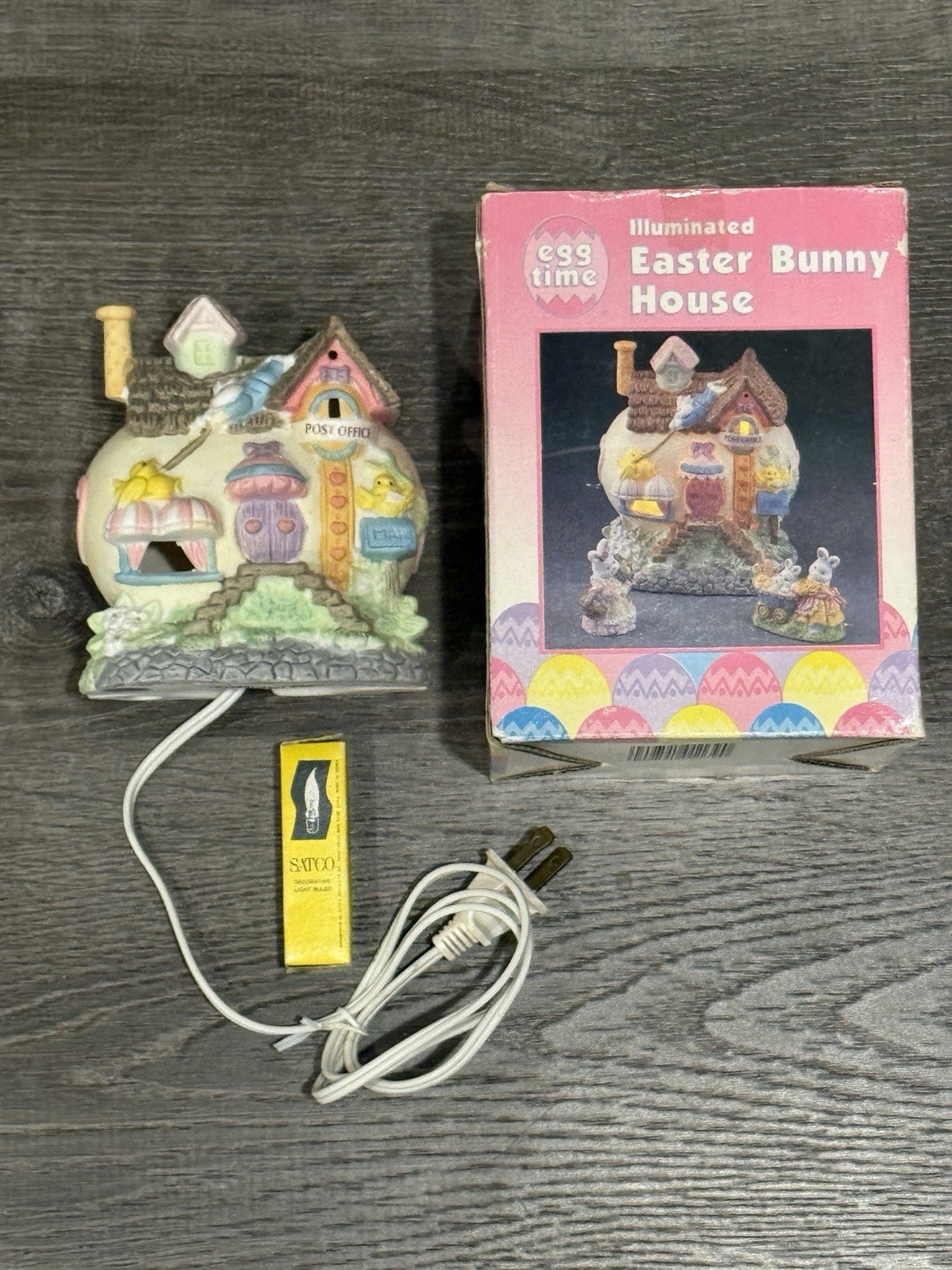 Vintage - Egg Time - Illuminated Easter Bunny House w/ Box & Bulb - Decoration
