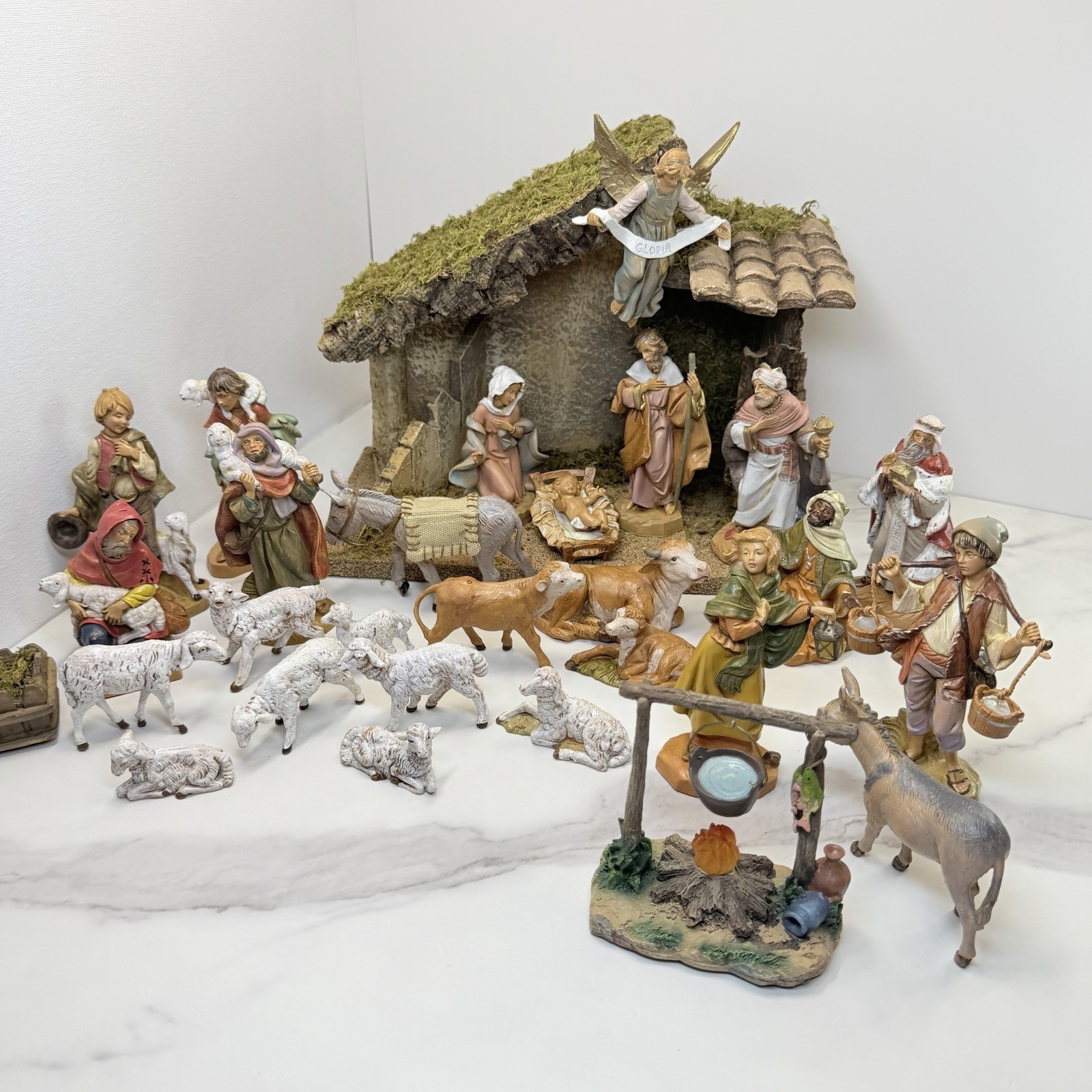 27 VINTAGE 5” Fontanini Nativity Figures By Roman Italy + Italian Stable In Box