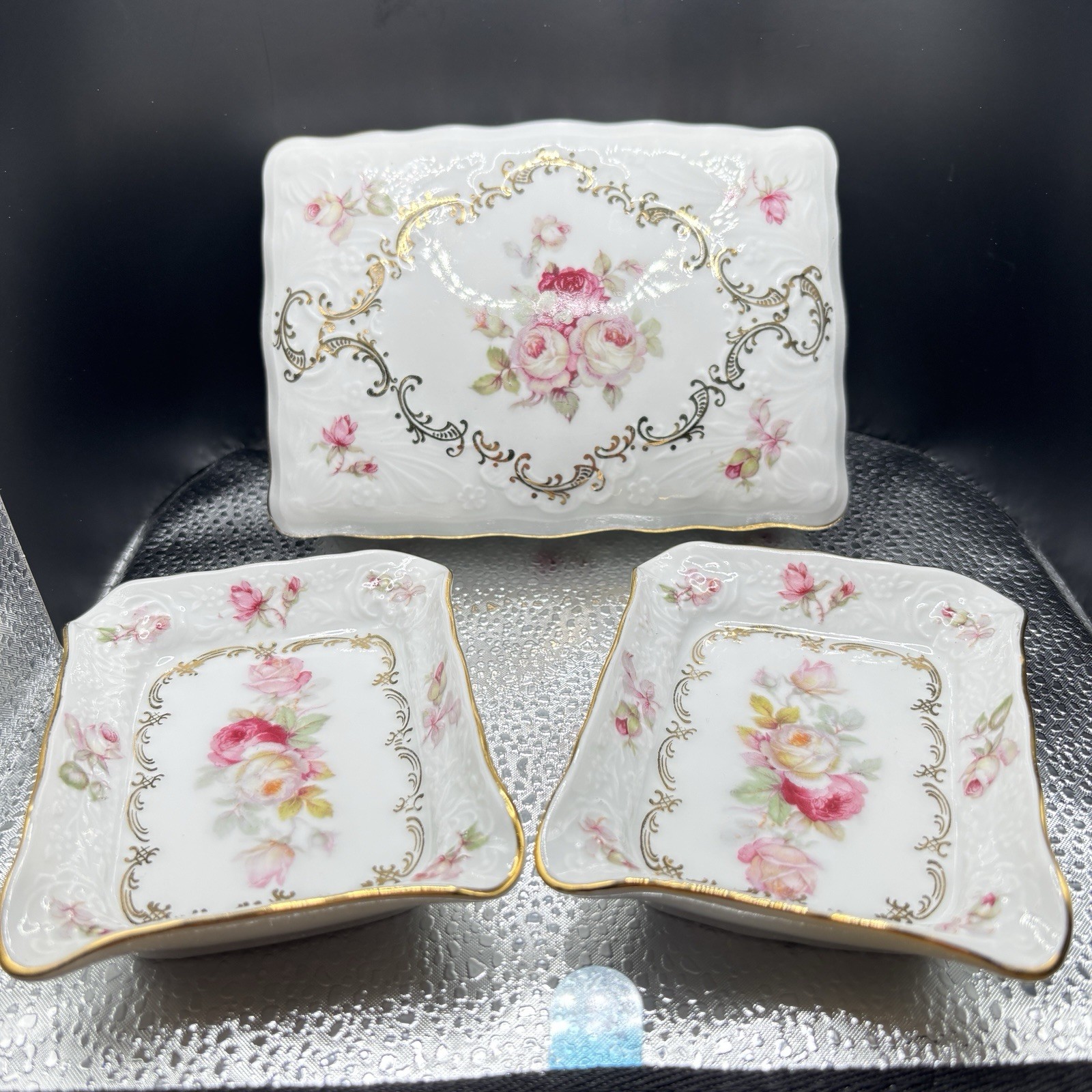 VTG Schumann Bavaria Arzberg GermanyPorcelain Trinket Box & 6 Pin Dishes Gold