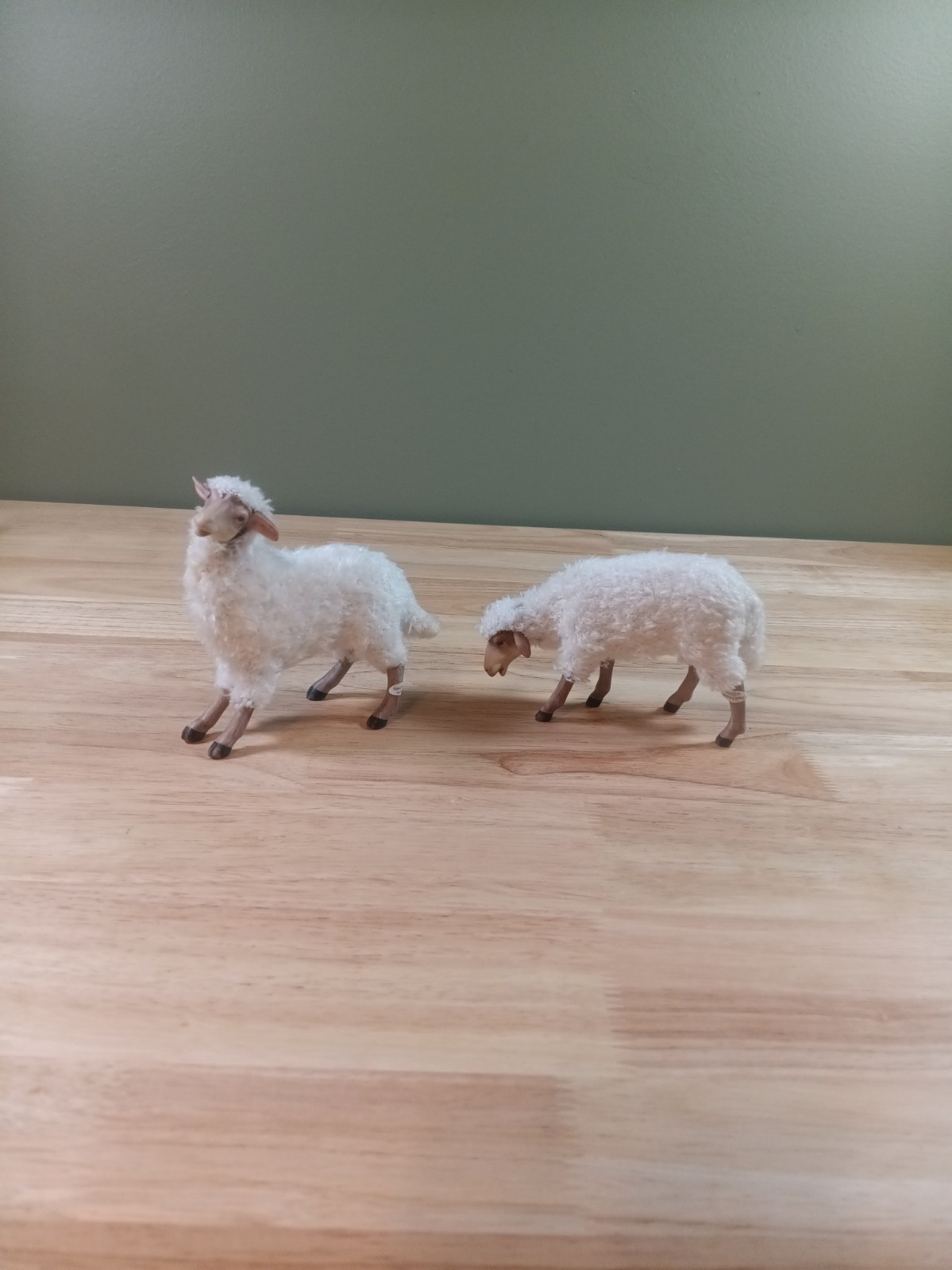 Vintage 2005 Members Mark Nativity Sheep Set 2 Replacement Figurines Christmas