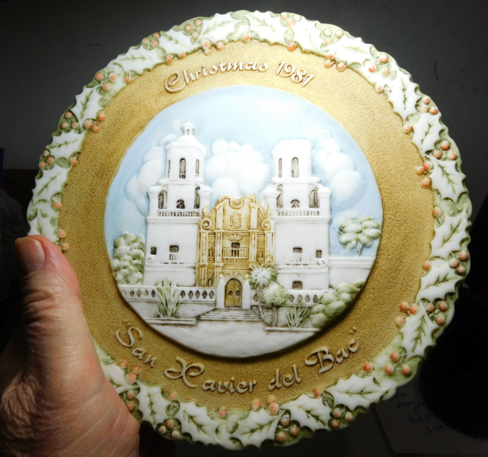 Fenton Glass Hand Painted Christmas Day 1981 Plate/ San Xavier Del Bac Mission Fenton Glass Hand Painted Christmas Day 1981 Plate/ San Xavier Del Bac Mission