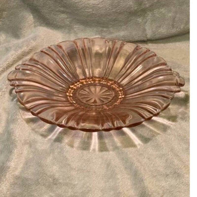 Vintage Anchor Hocking Shallow Cafe Pink Depression Glass Scalloped Edge Bowl