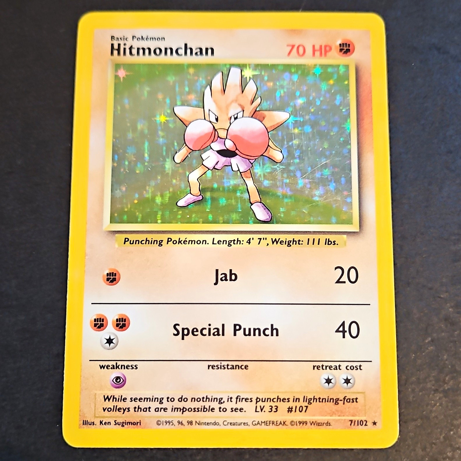 Pokémon 1999 Base Set Hitmonchan Holo Card #7/102 English WOTC