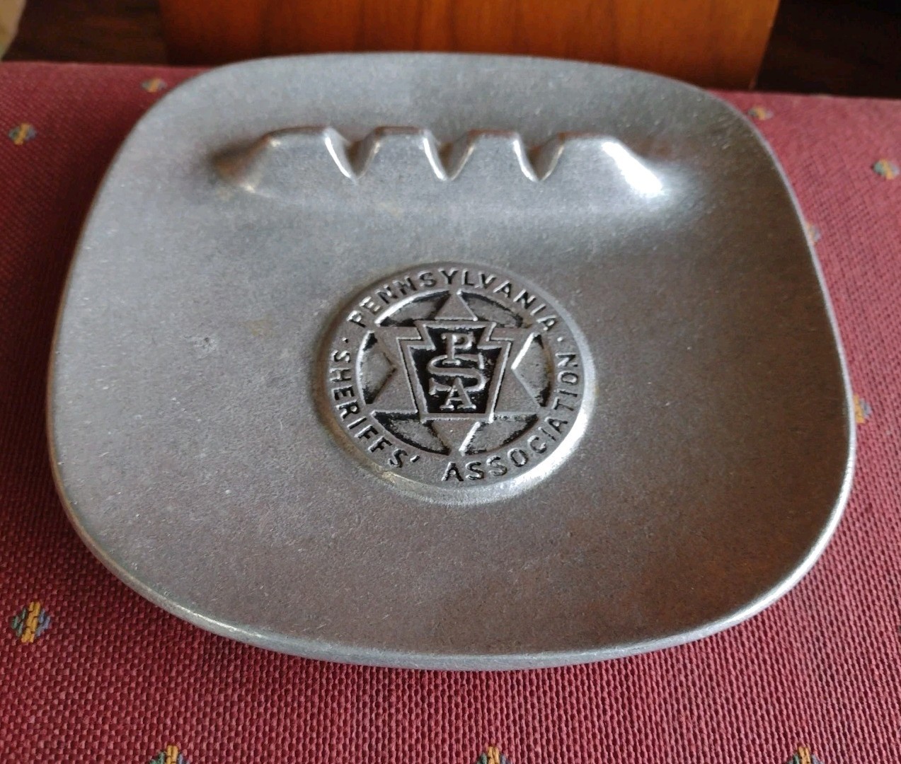 Vintage Pennsylvania Sheriff's Association Wilton Armetale RWP Ashtray Vintage Pennsylvania Sheriff's Association Wilton Armetale RWP Ashtray