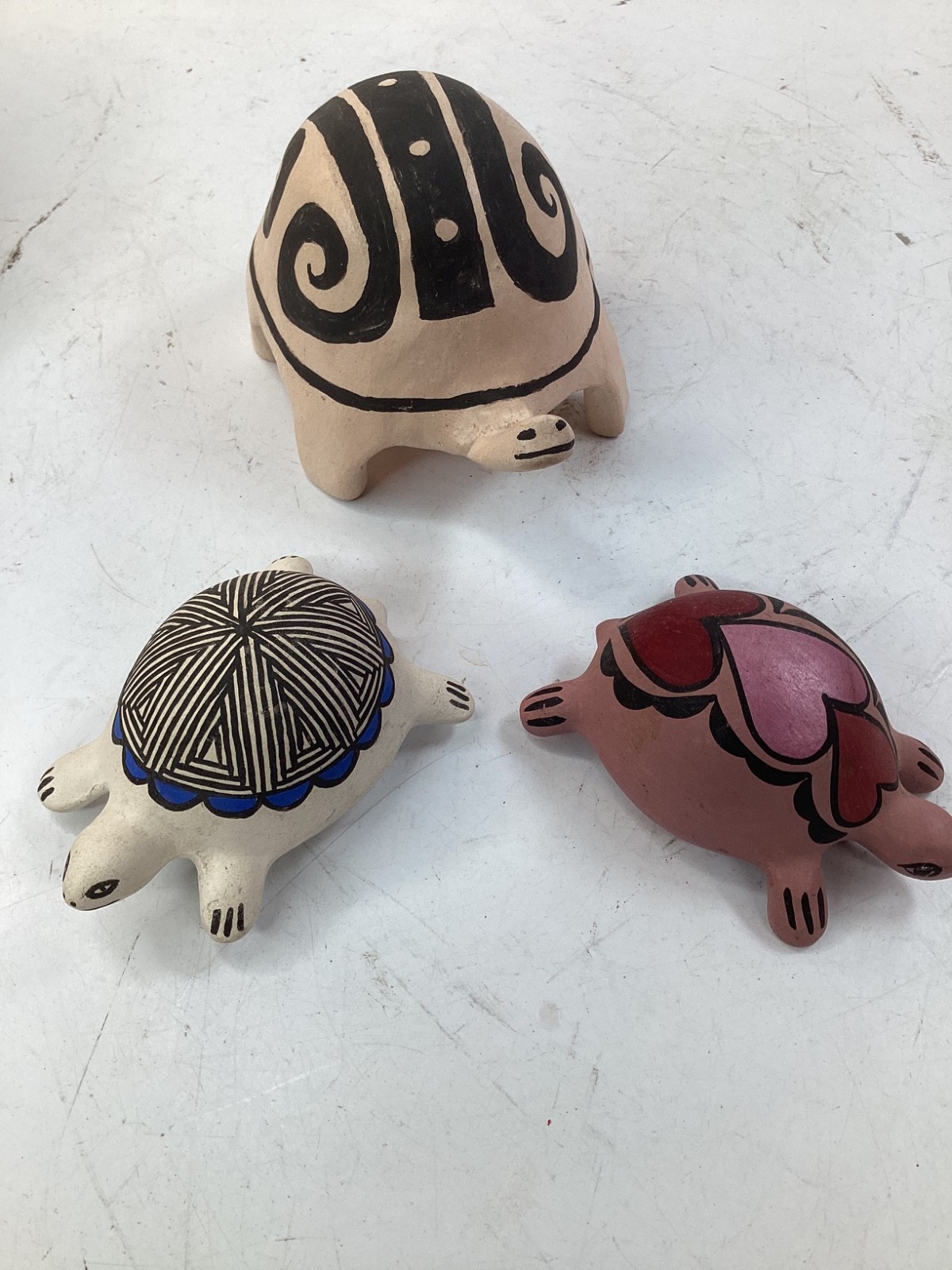 3 Acoma Pueblo Pottery Turtle Signed N. Victorino+FREE SHIPPING (B3)