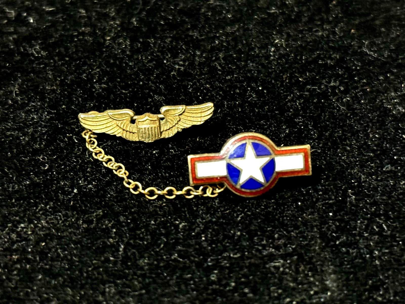 Original WW2 US Navy Pilots Wing, Sterling, CB. AMICO, 1/20 10k 2pc Set (15D) Original WW2 US Navy Pilots Wing, Sterling, CB. AMICO, 1/20 10k 2pc Set (15D)