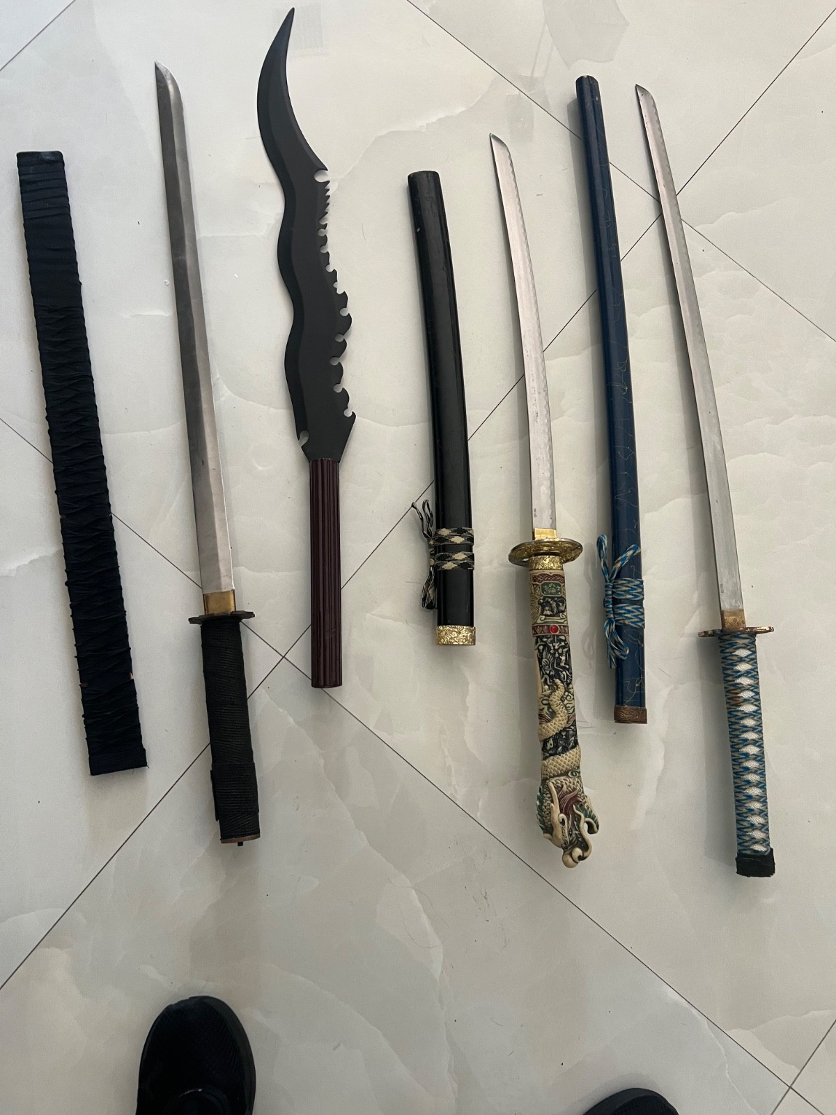 Assorted of katanas & Swords . Beautiful Collection Assorted of katanas & Swords . Beautiful Collection