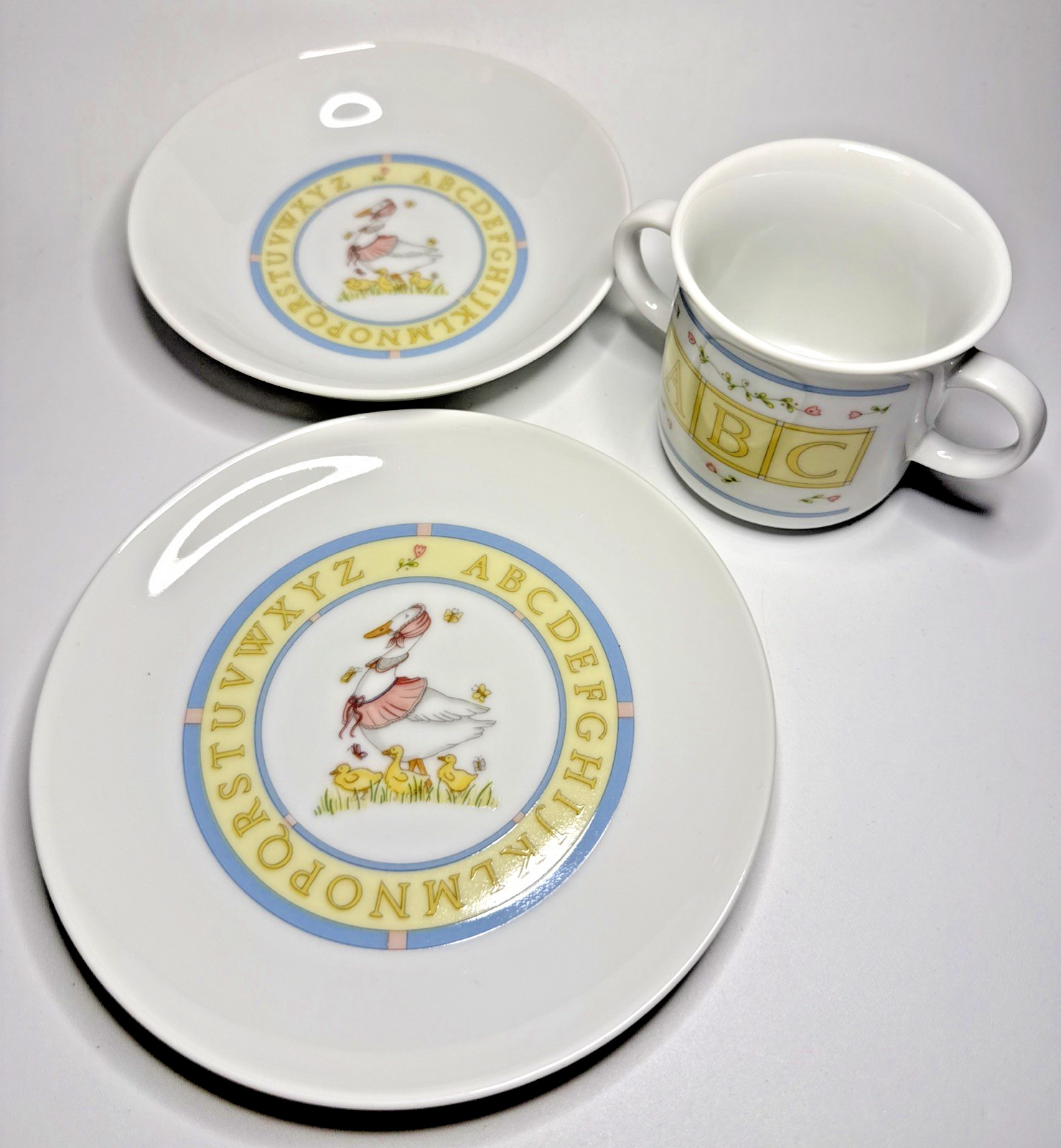 Vtg Once Upon A Time Children’s 3 Piece Set Mother Goose /Alphabet Design Japan Vtg Once Upon A Time Children’s 3 Piece Set Mother Goose /Alphabet Design Japan