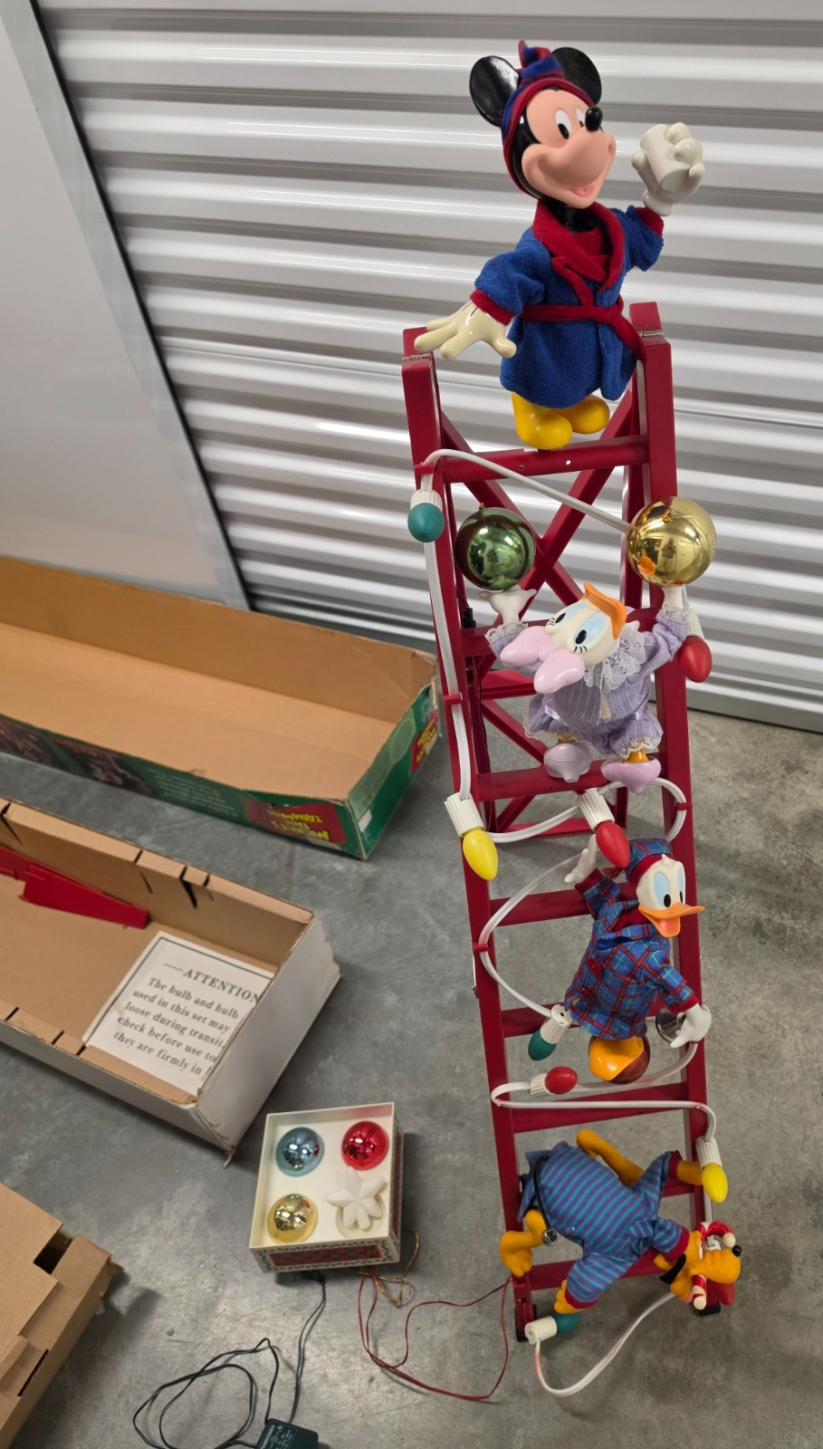 Vtg Mr Christmas Mickey's Tree Trimmers Animated 4Ft Ladder WORKING SEE VIDEO