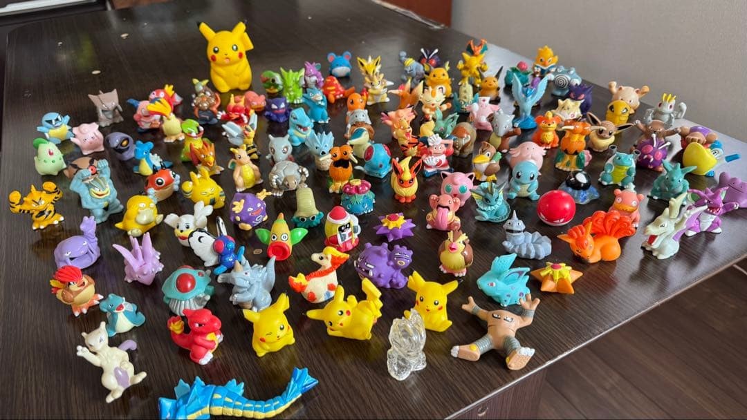 Pokemon Mini Figure Finger Puppet Lot Approx 116 Collectible 15+