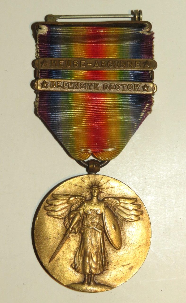 Original WW1 US VICTORY MEDAL with 2 Bars Clasps