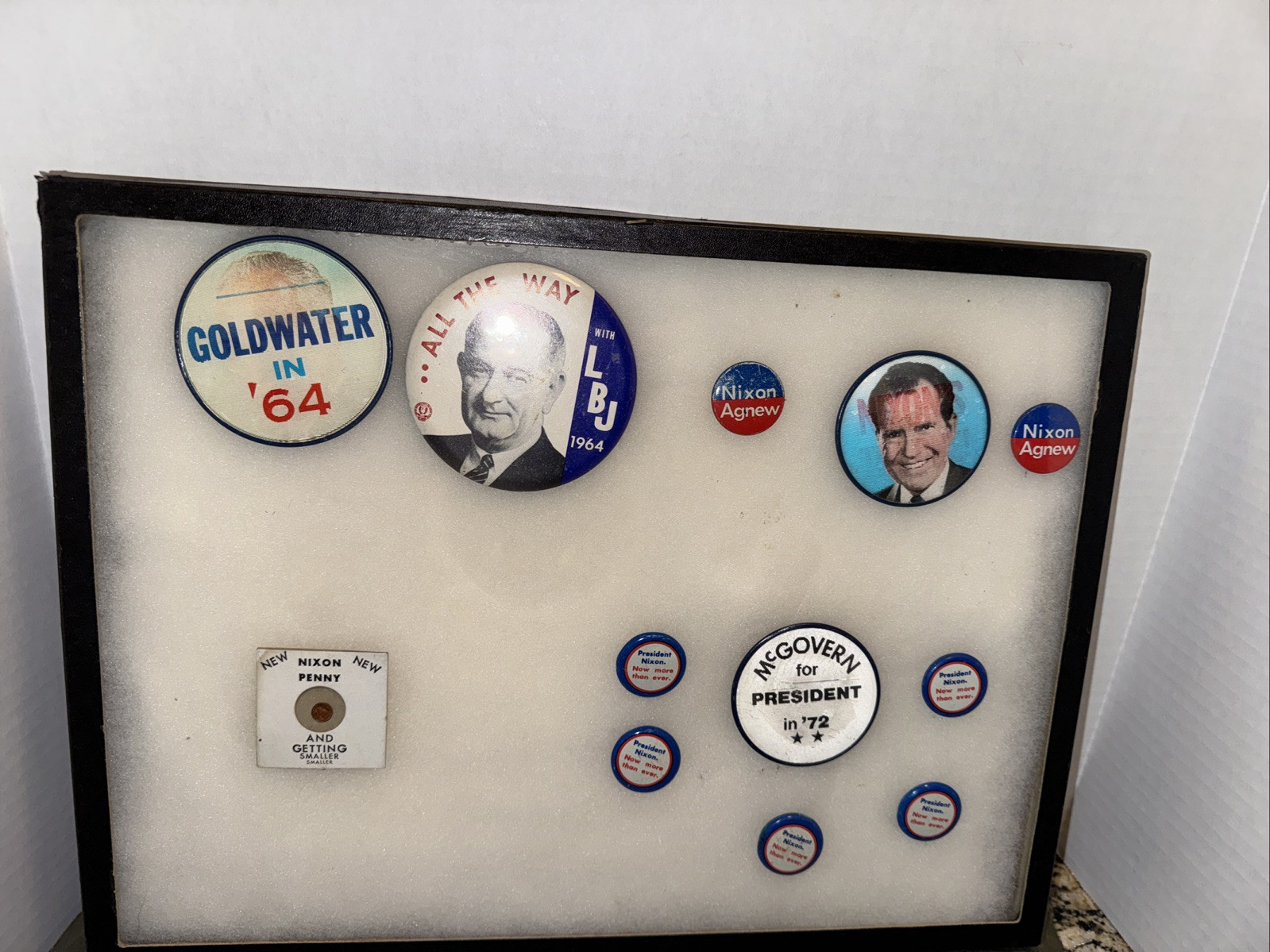 Lot Of 12 VTG 1964, 1968,1972 Presidential Campaign Buttons