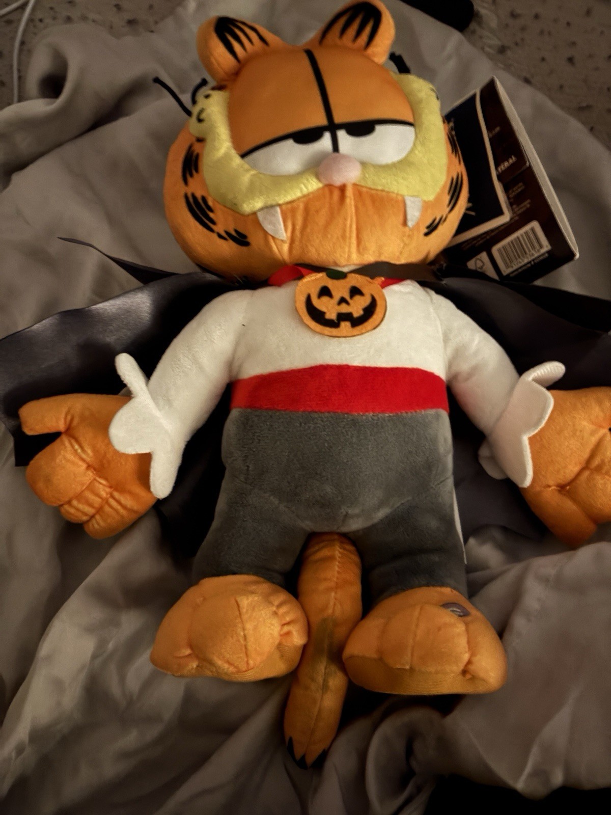 New Garfield Halloween Sidestepper