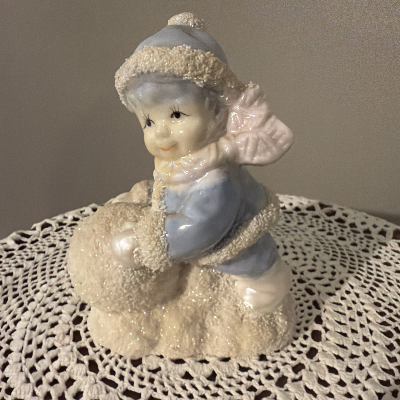 Vintage Japan Sugar Snow Baby Ceramic Figurine Mid Century Winter *note Vintage Japan Sugar Snow Baby Ceramic Figurine Mid Century Winter *note