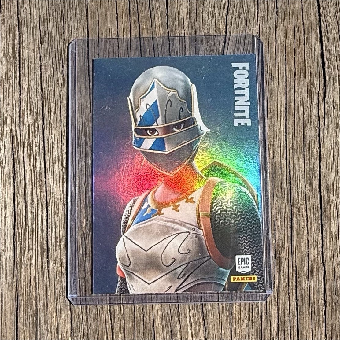 Panini 2019 Fortnite Holofoil Trading Card #193 Royale Knight