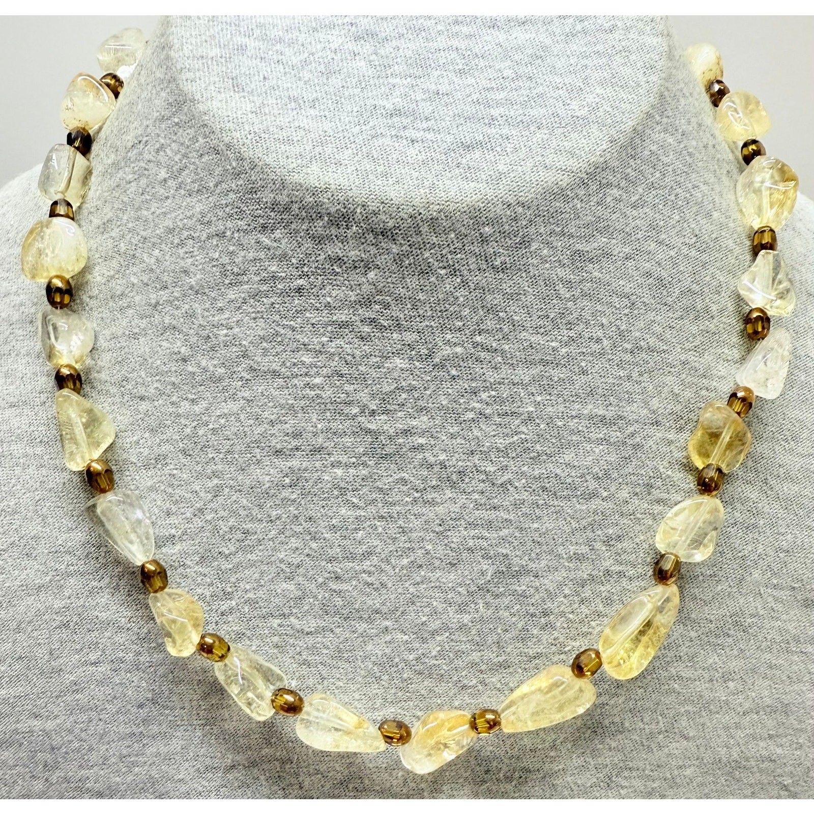 Vintage 1940s Citrine Cabochon & Gold Glass Bead Necklace