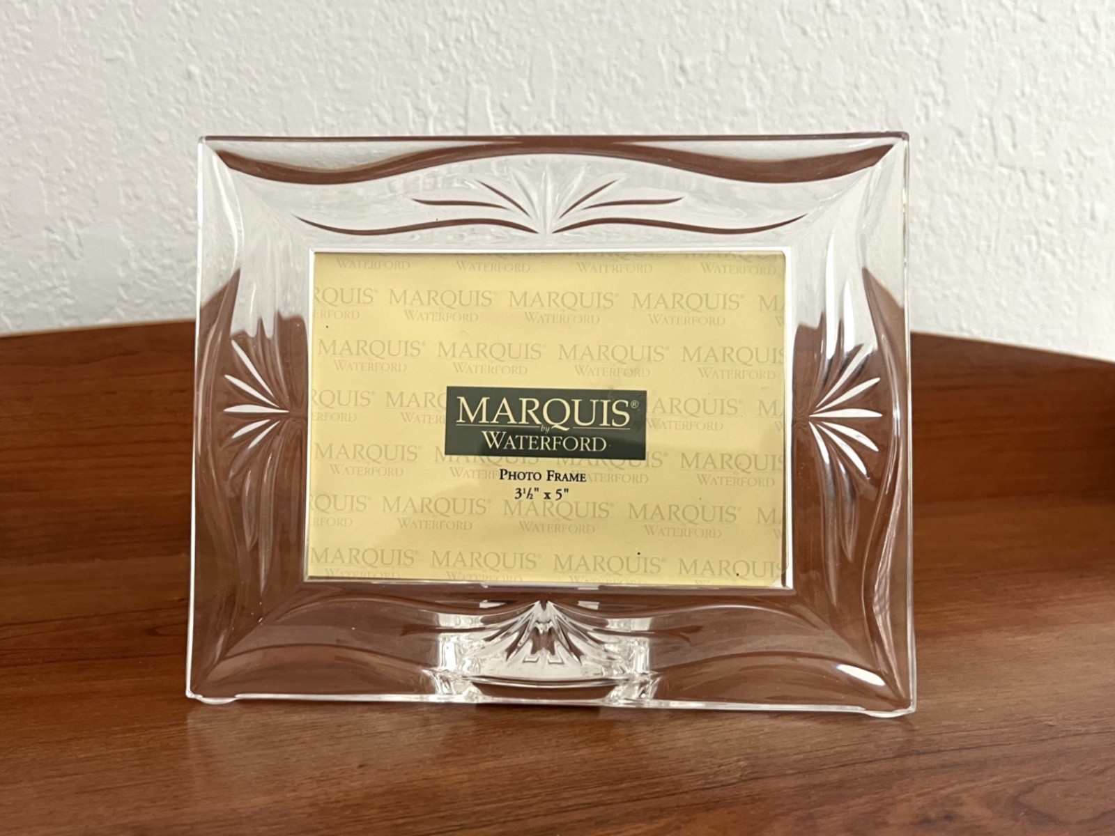Vtg MARQUIS WATERFORD Crystal Fan Cut ROSELLE Picture Frame Holds 3.5x 5\