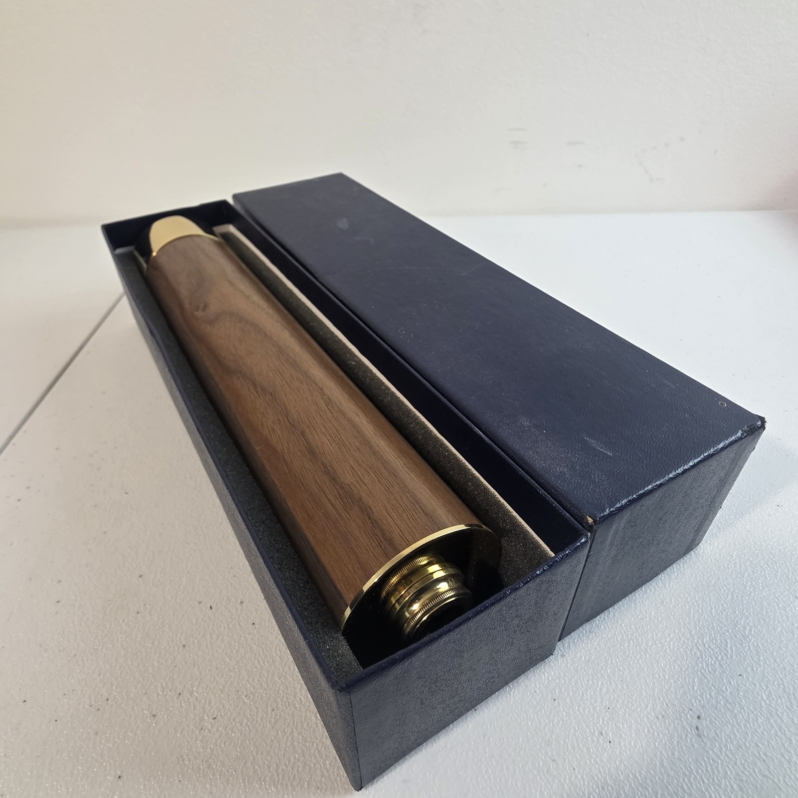 Vintage 1987 Van Cort Instrument Makers Wood and Brass Kaleidoscope 9.5\