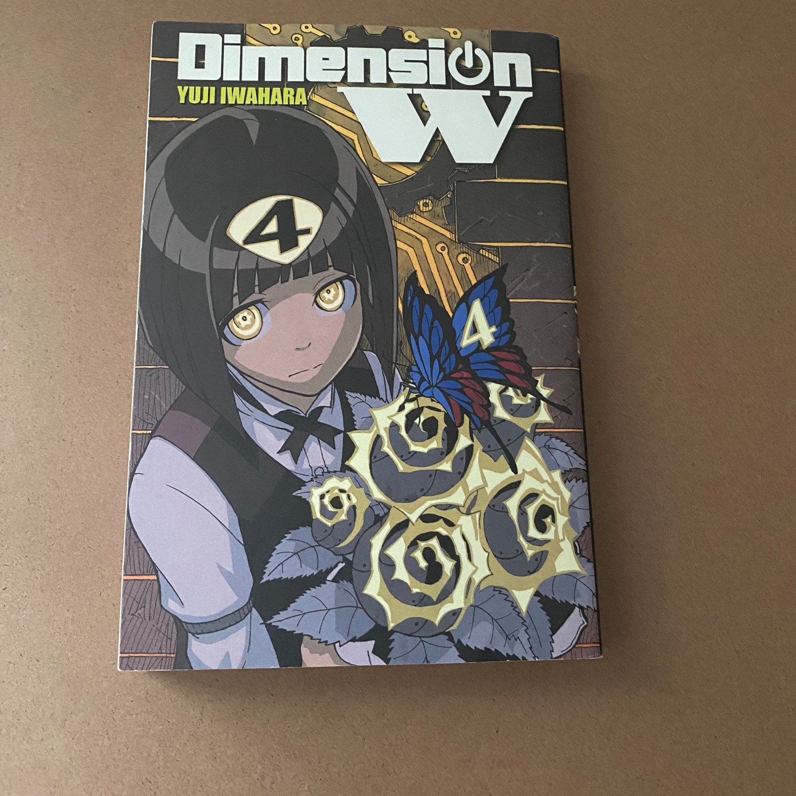 Dimension W Volume 4 Manga - Sci Fi Action Yen Press Yuji Iwahara English Vol