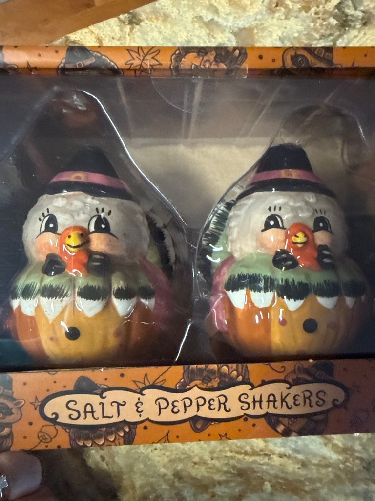 Johanna Parker Thanksgiving Turkey Salt & Pepper Shakers NIB