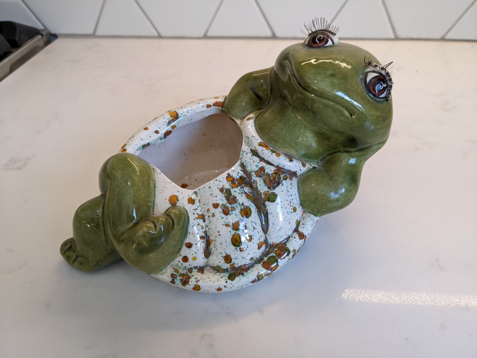 Vintage Green Art Pottery Turtle Tortoise Planter eyelashes pot