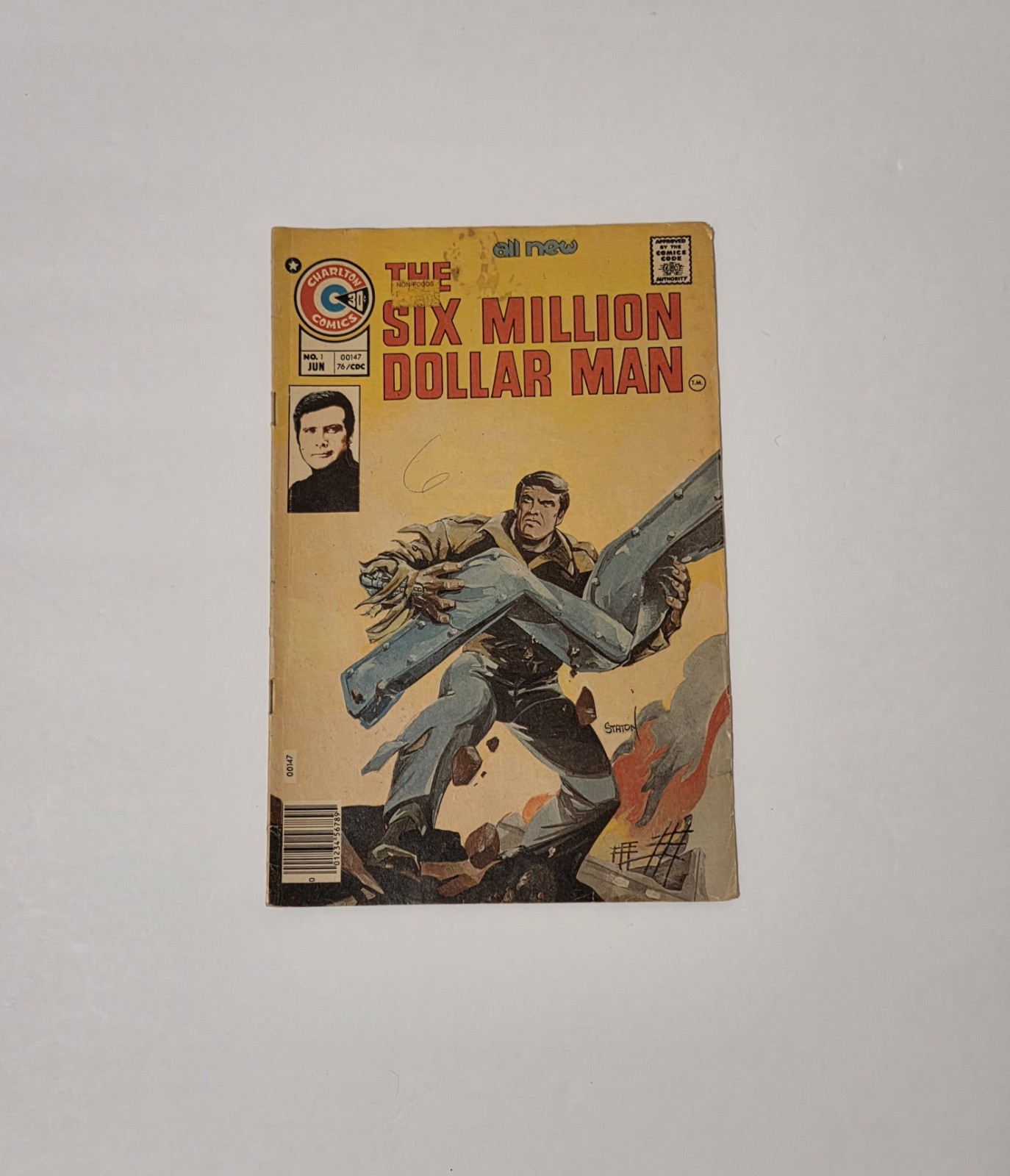 The Six Million Dollar Man #1 Charlton Comics 1976