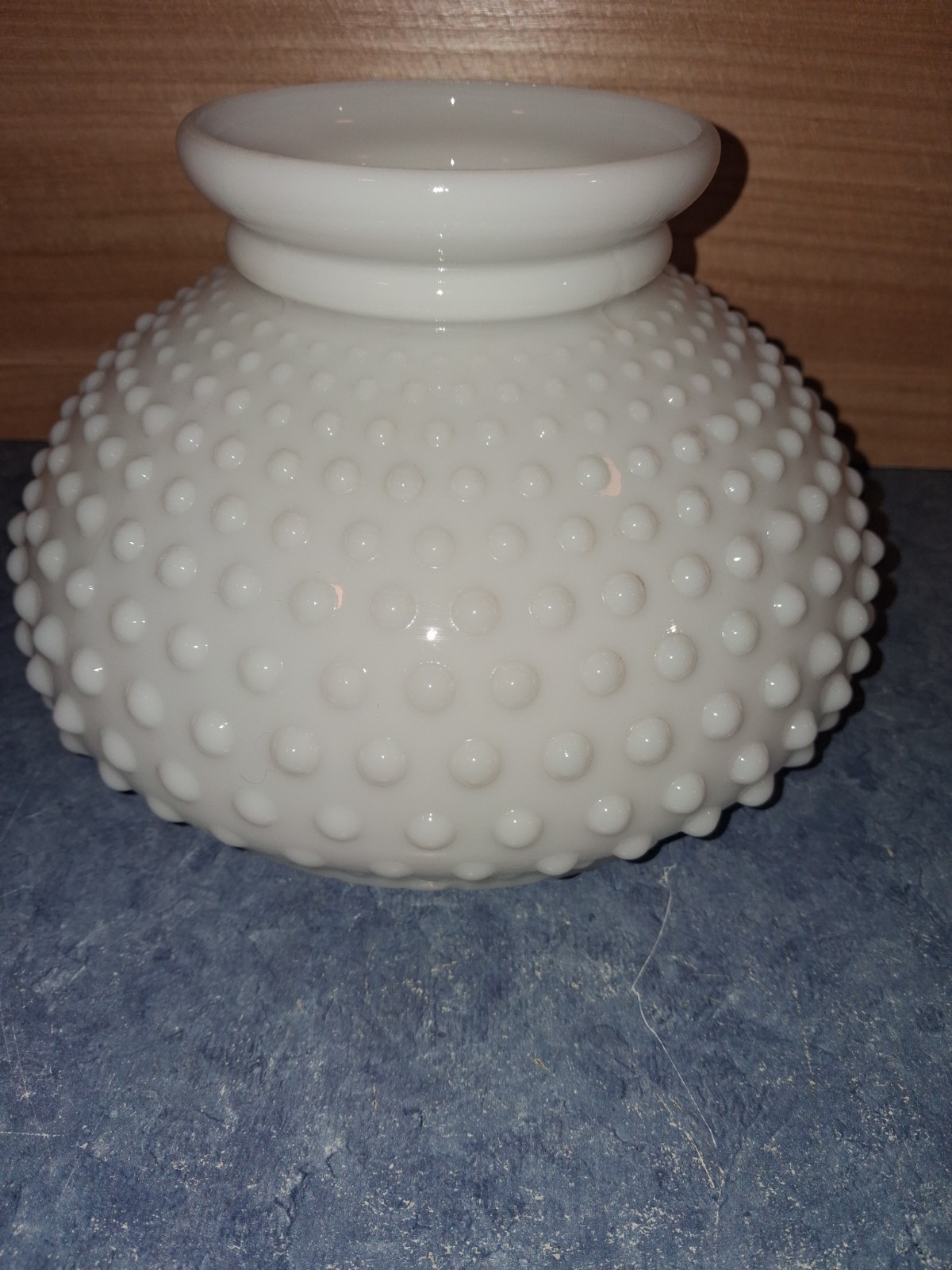 VTG White Milk Glass Hobnail Lamp Shade 7\