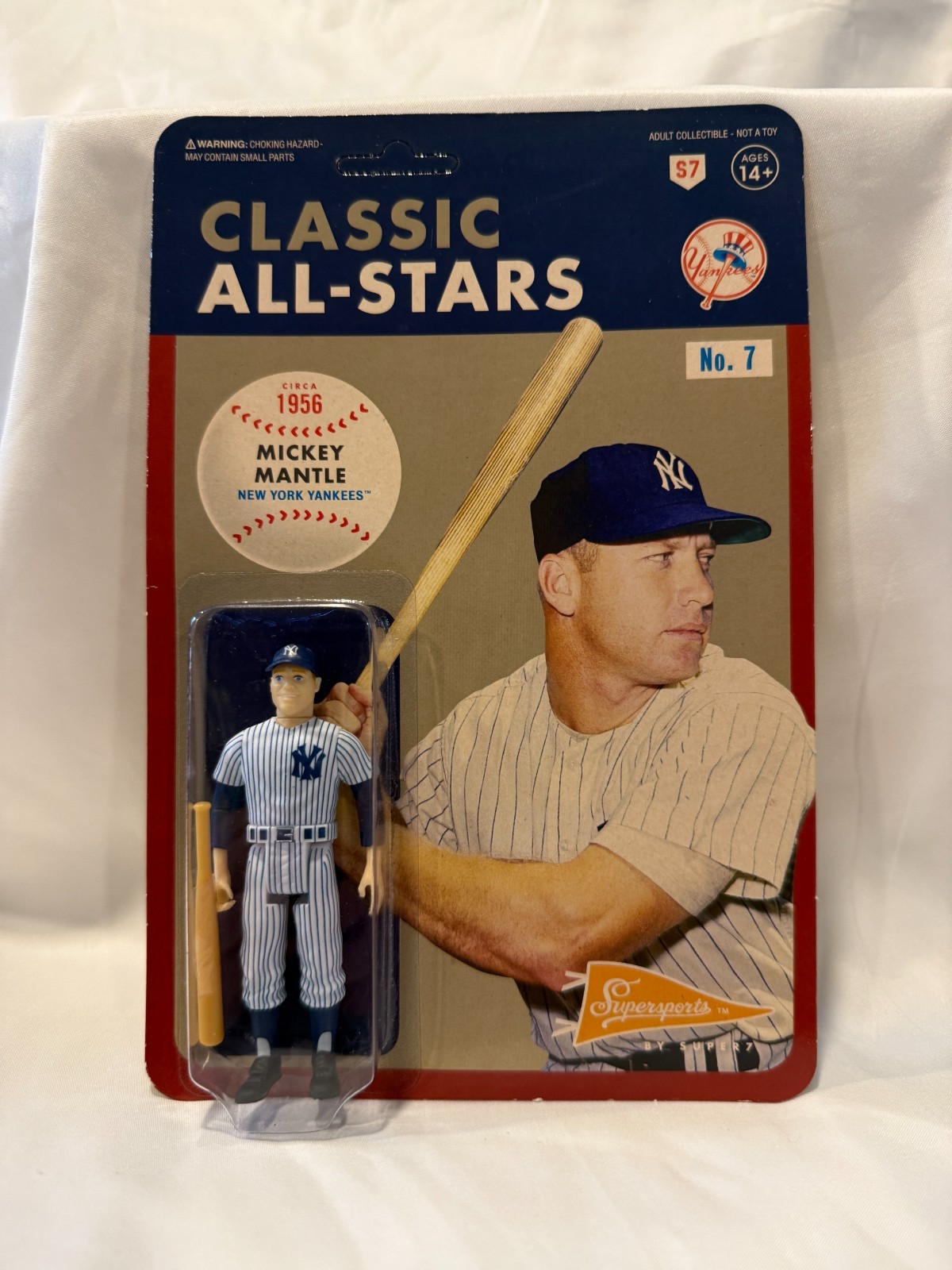 2019 Super7 Classic All-Stars Series 1 Mickey Mantle #7 figure #MANTLE