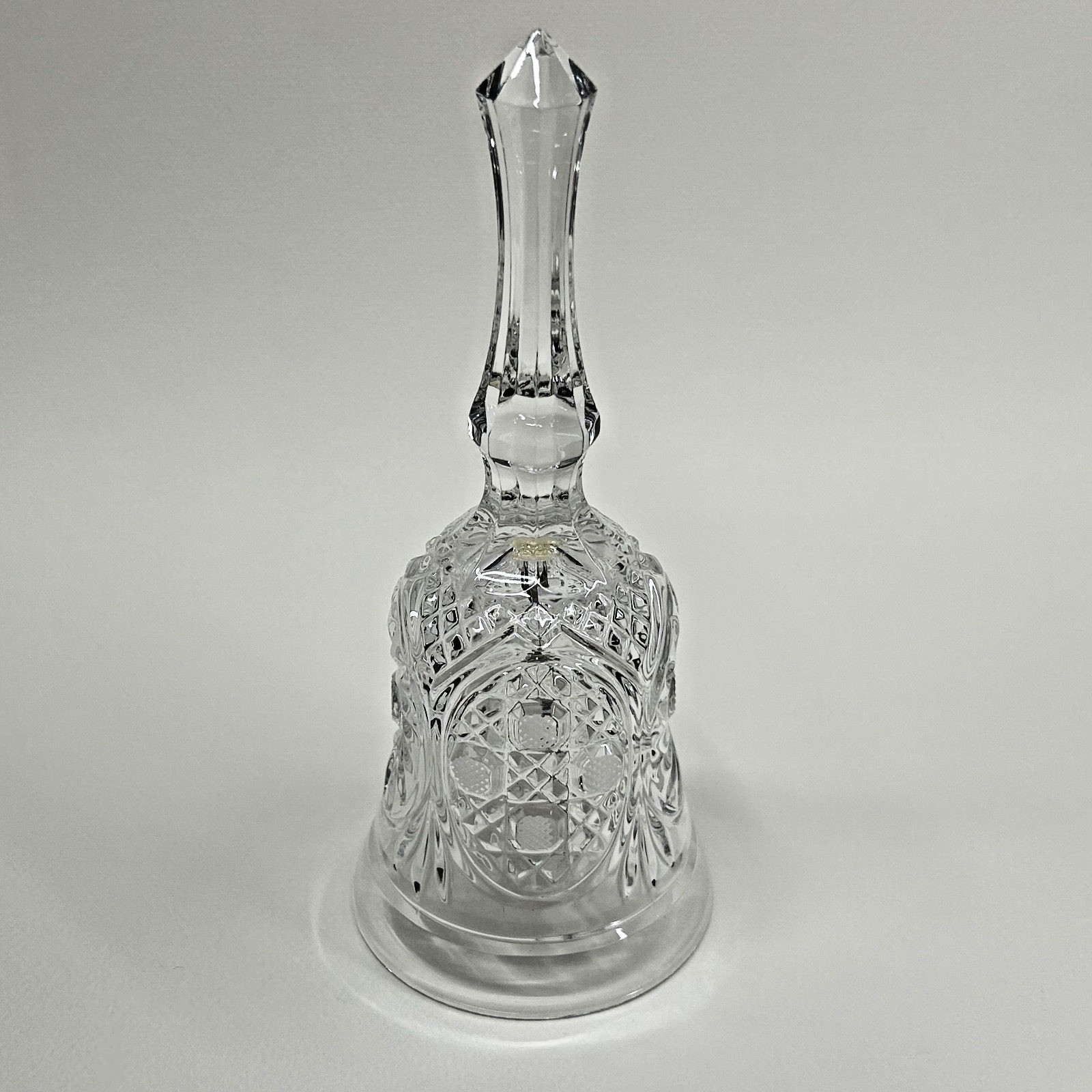 RCR Royal Crystal Rock Hand Cut 24% Lead Crystal Bell Etched Star Pattern Italy