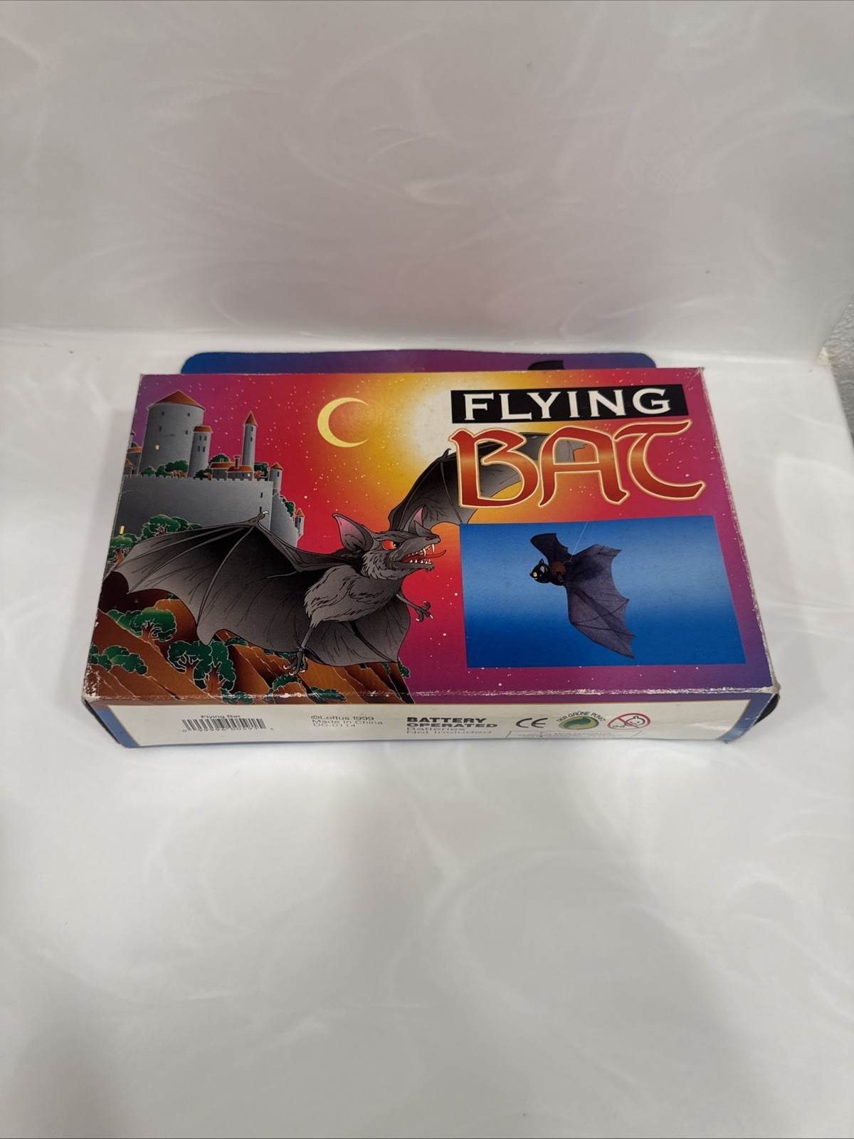Vintage 1999 Loftus Flying Bat Eyes Glow Red Halloween Decoration Electronic