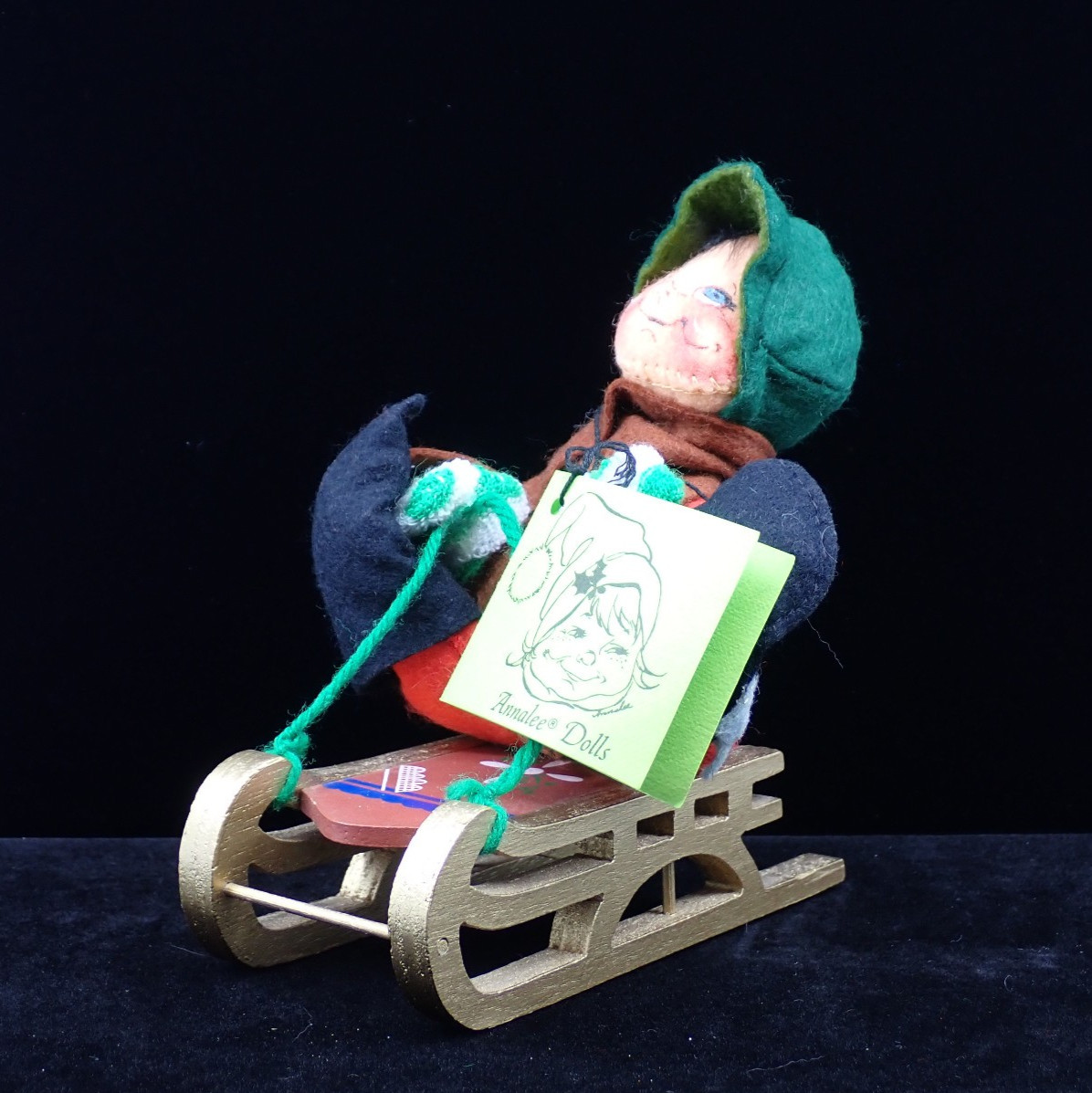 Vintage Annalee Mobilitee Doll Boy on Sled Red Green Brown 1987 #7258