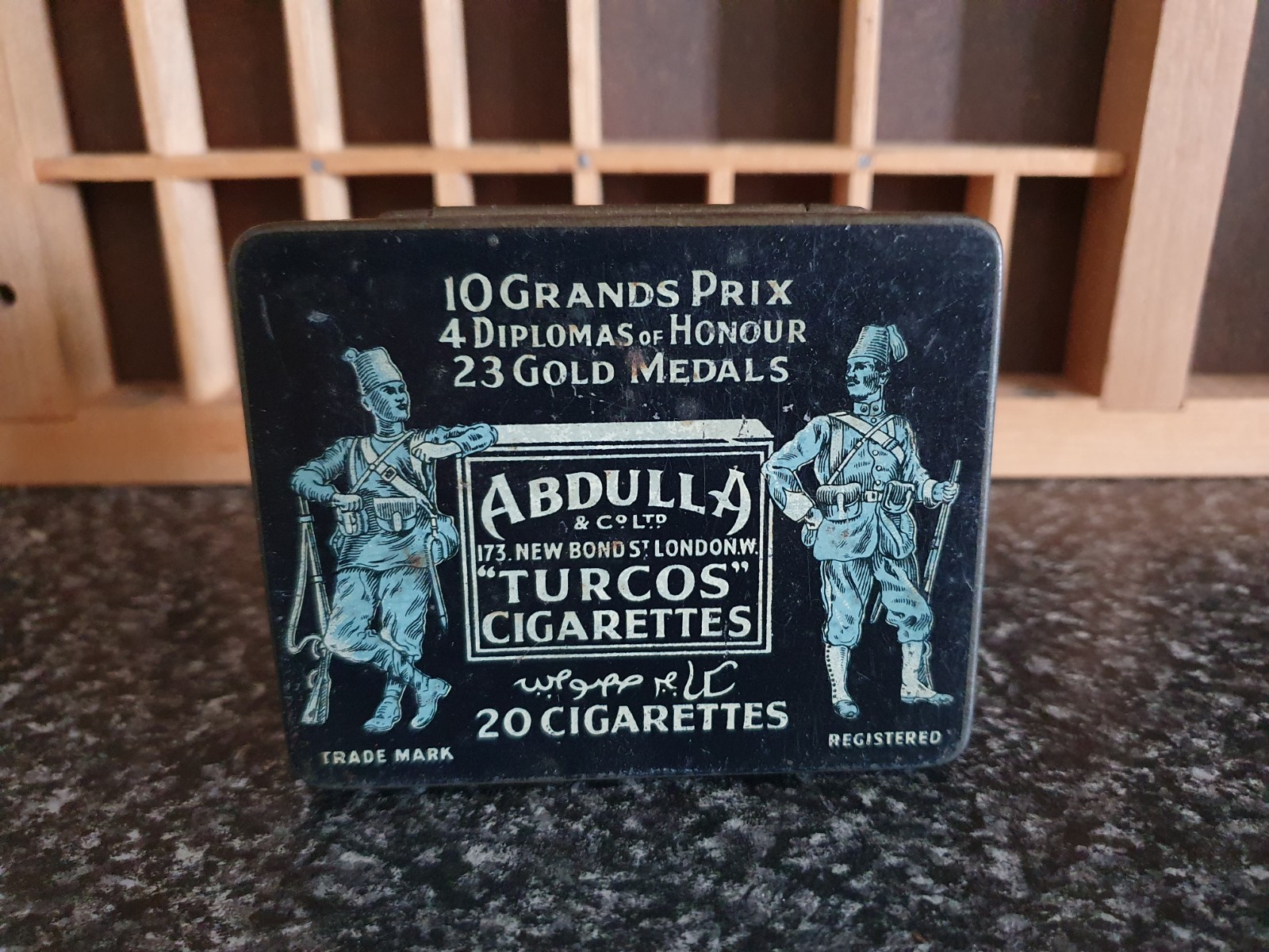 Vintage Tobacco/Cigarette Tin Abdulla England
