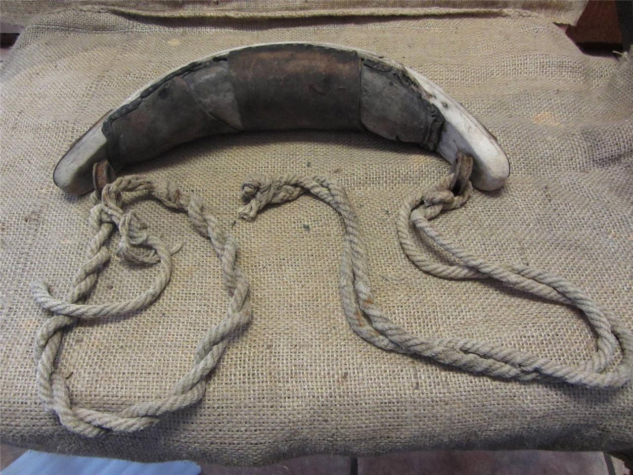 1880\'s Vintage Hand Carved Wood & Leather Ox Yoke RARE Antique Harness Old 8668
