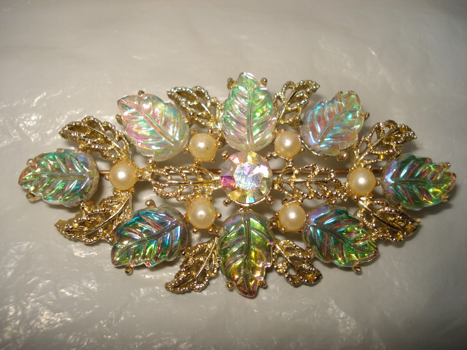Rhinestone Iridescent Leaves Brooch Pin  Green Molded VTG 50\'s Botanical 3”