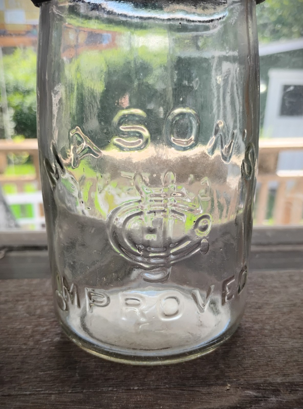 Clyde, N.Y. Mason's CFJCo Improved Pint Jar Clyde, N.Y. Mason's CFJCo Improved Pint Jar