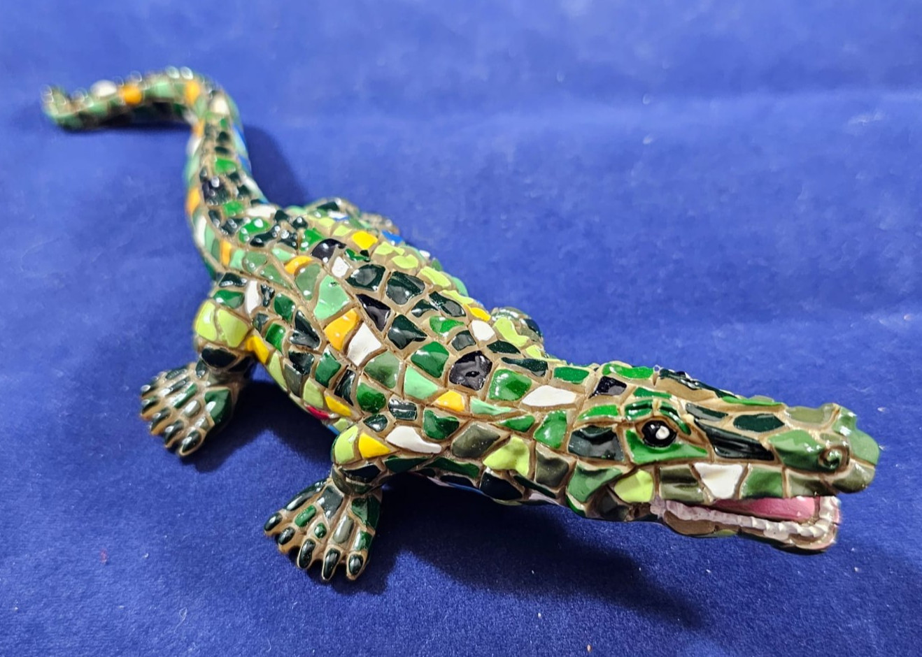 Barcino Designs Classic Collection Mosaic Crocodile Figurine 7.1” with Box & Tag
