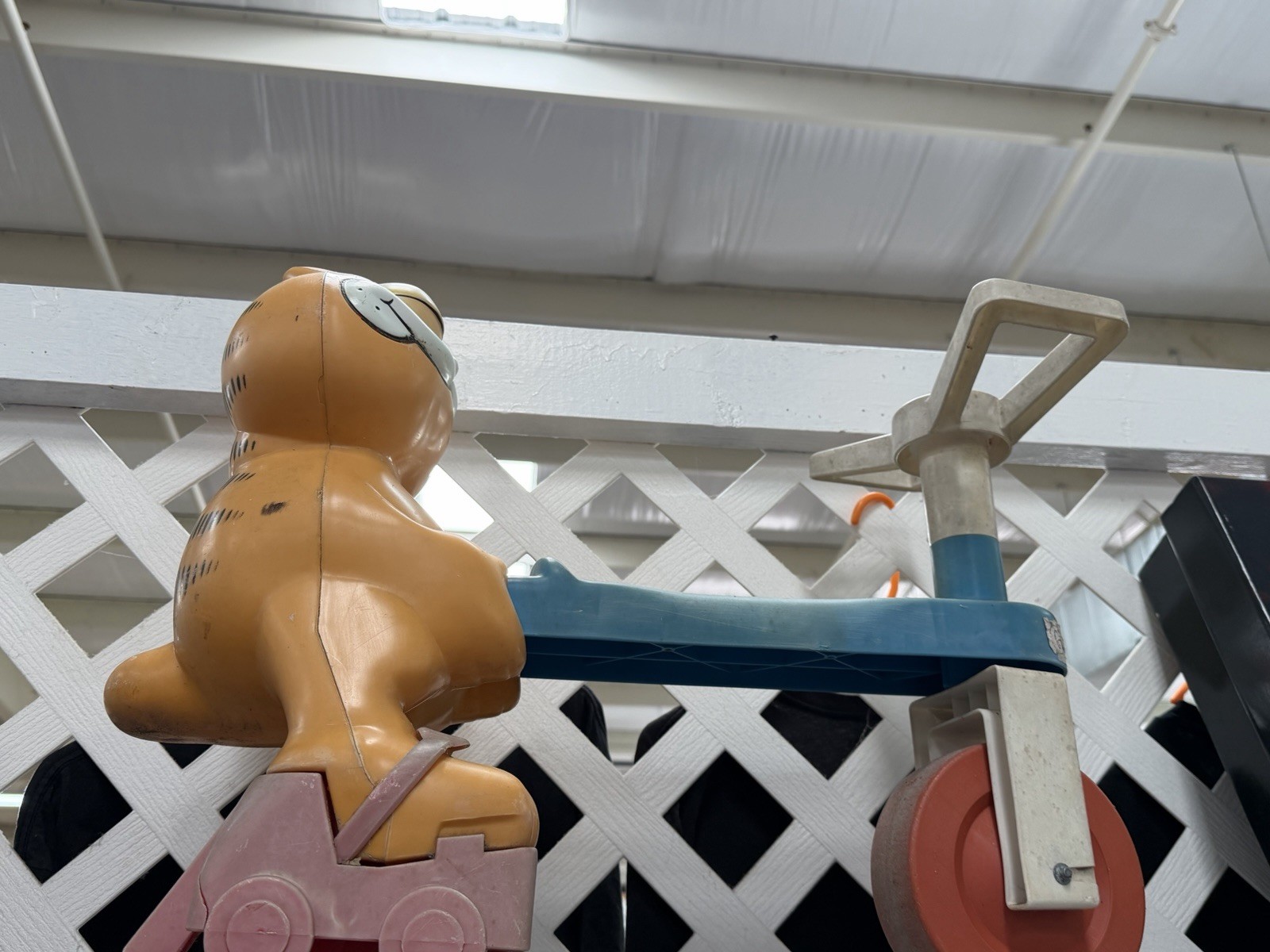 RARE GARFIELD Kids Ride On Scooter Vintage Roller Skates 80’s Toy Gen X