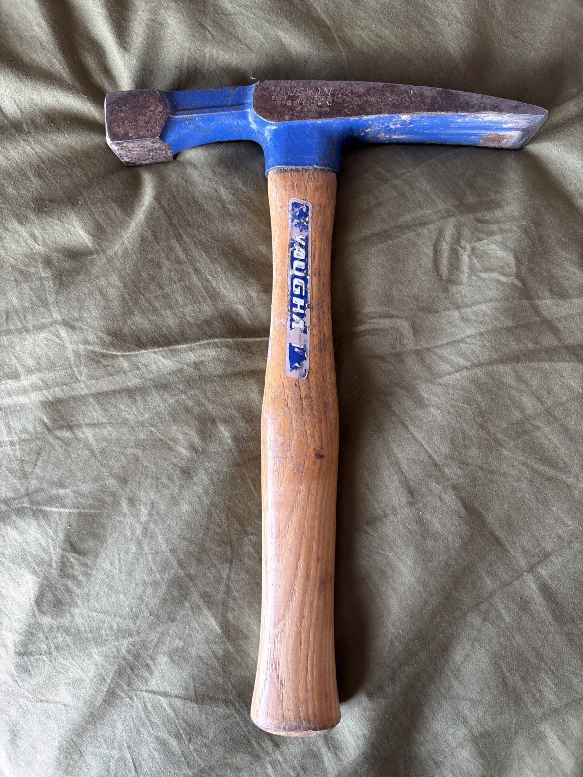 VAUGHAN PROFESSIONAL BL24 BRICKLAYER HAMMER TOOL 24 OZ MADE IN USA $5 Ships