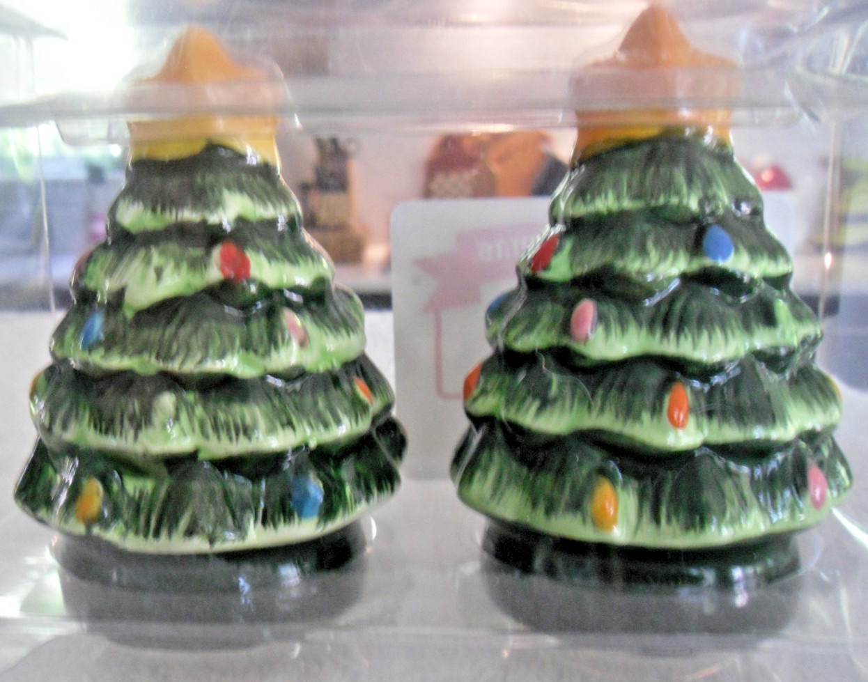 NIB Mr. Christmas Ceramic Christmas Tree Salt & Pepper Shakers High Gloss