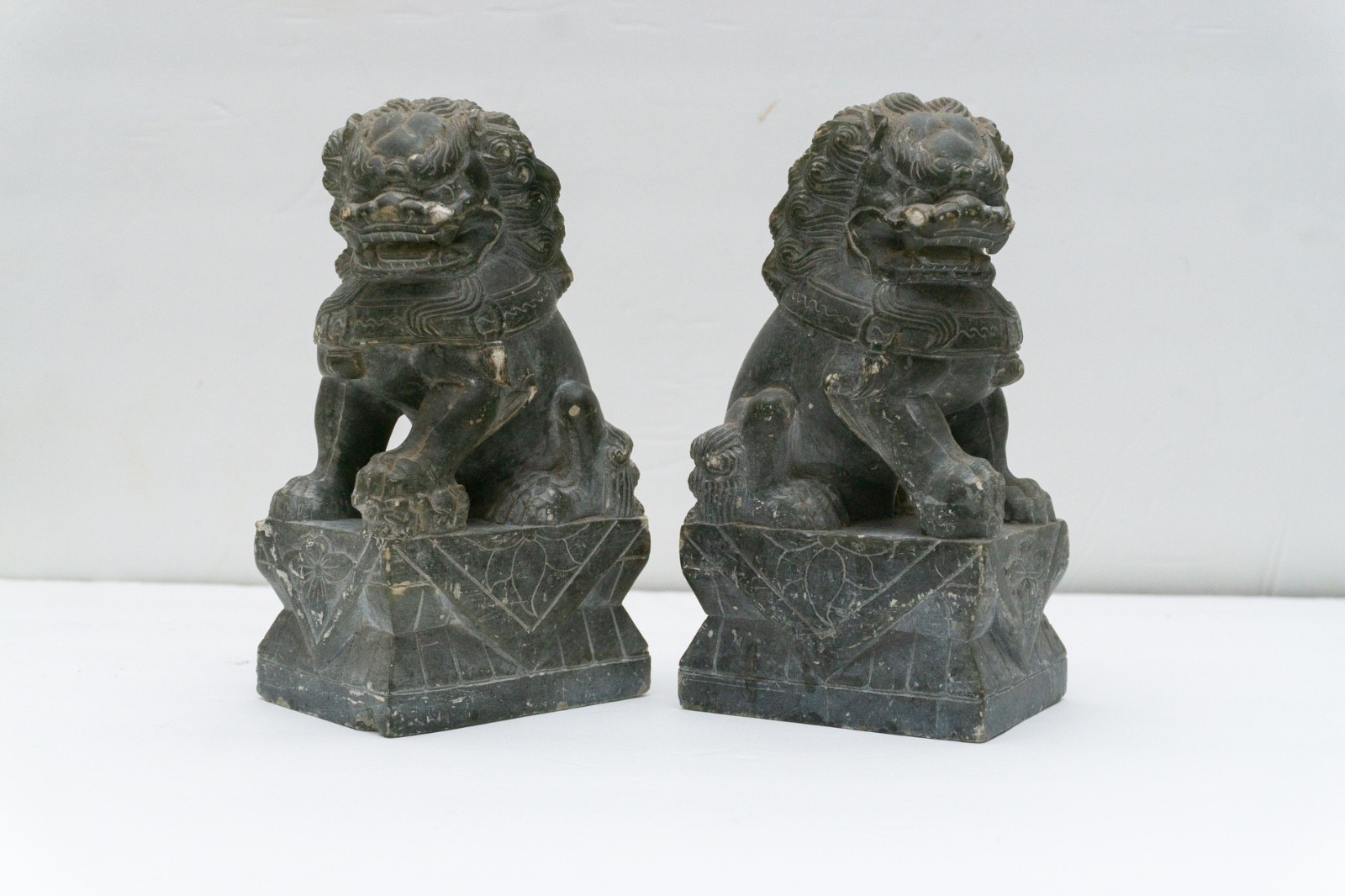 Pair Chinese Foo Dog Guardian Lion Carved Stone Statues 6\