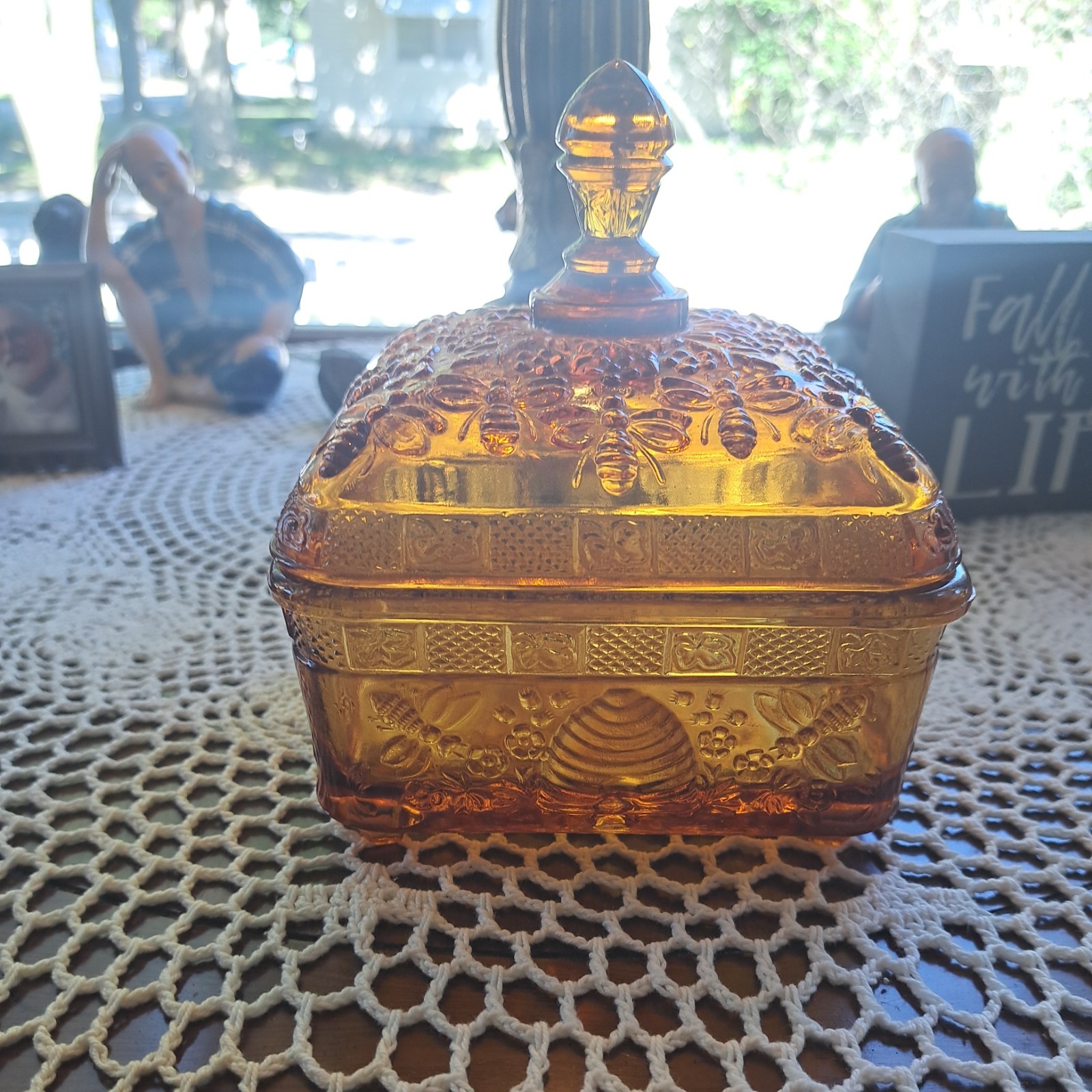 Vintage Amber Indiana Tiara Honey Bee Box Covered Candy Dish
