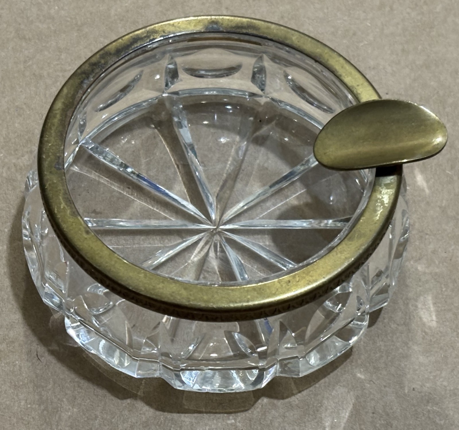Vintage Cut Glass Cigarette Rest Ashtray – Brass Rim – Art Deco Smoking Jar 