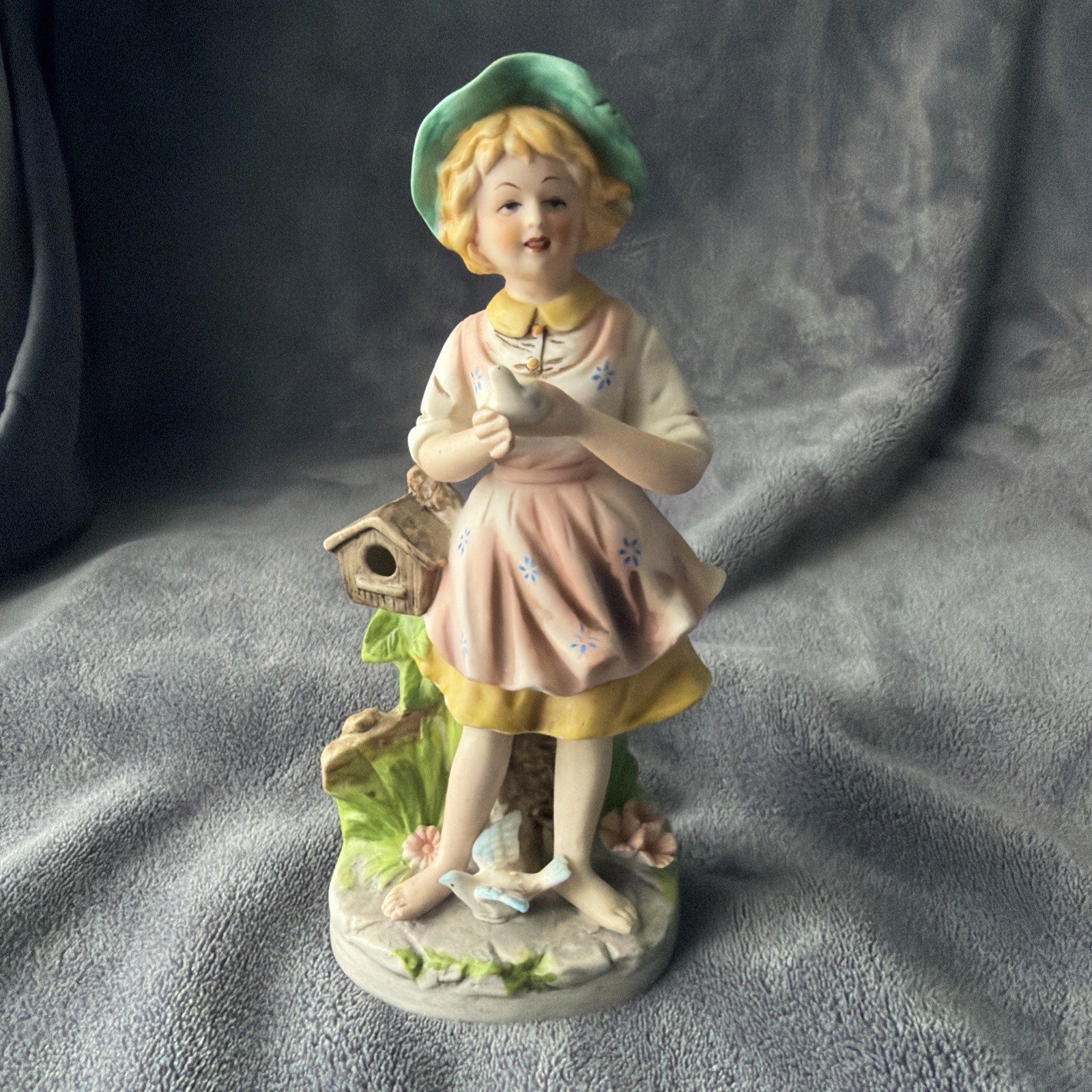 Homco Vintage Ceramic #8880 Country Girl With Bird And Birdhouse Figurines