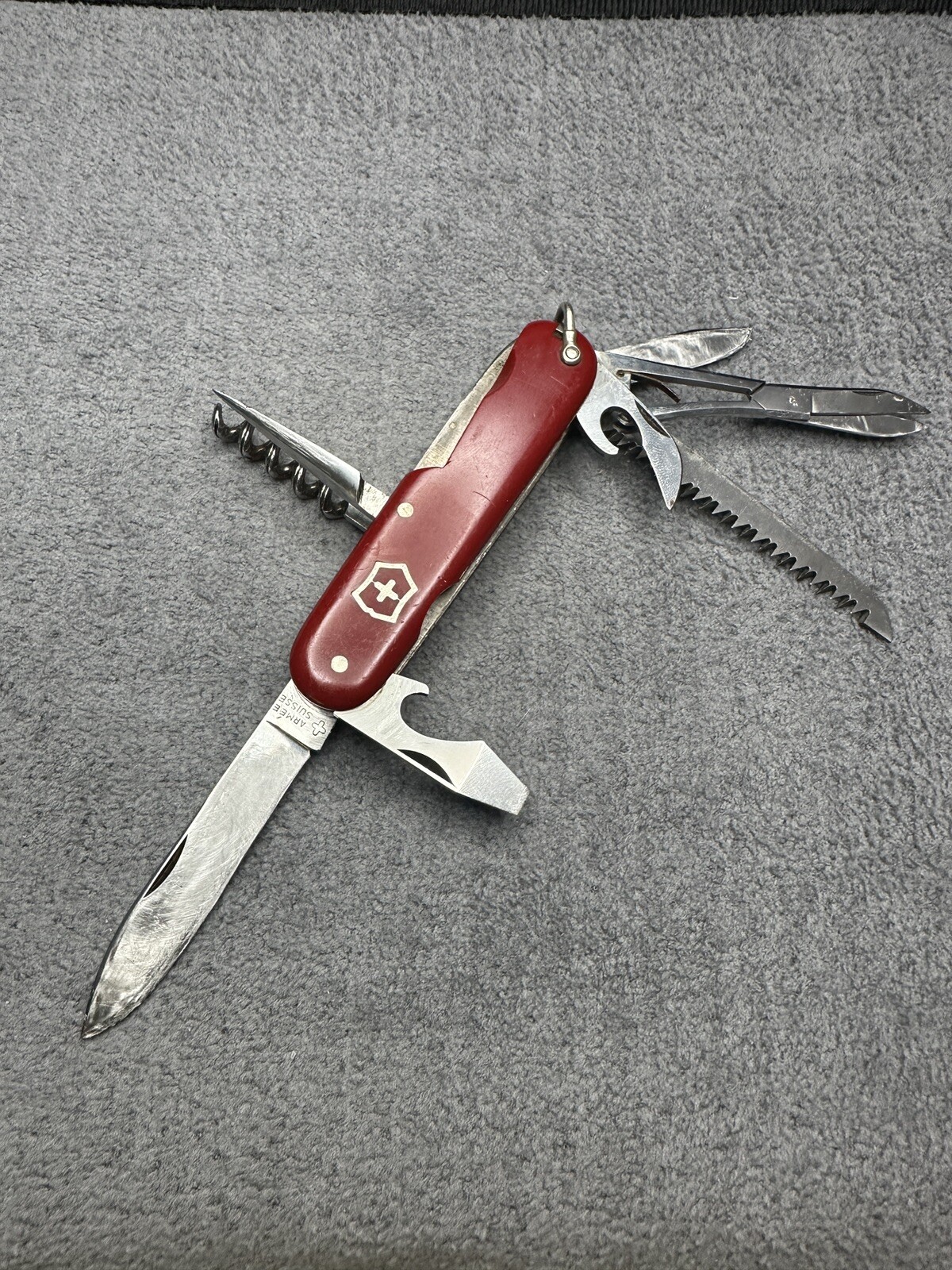 1946 RARE VICTORINOX HUNTSMAN Swiss Army Knive (Cat 236a)  ARMEE SUISSE & INOXYD