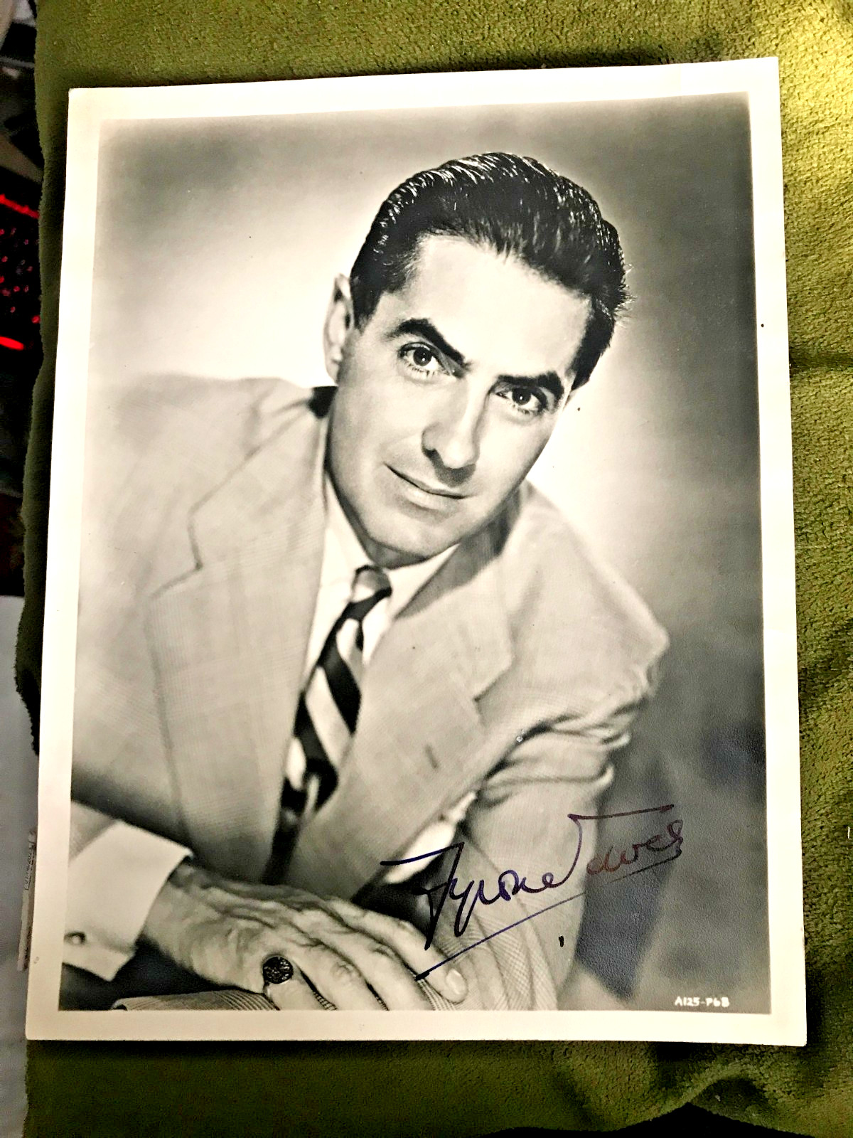 TYRONE POWER Ink Hand signed vintage photo. 8 1/2in X 6 1/2\