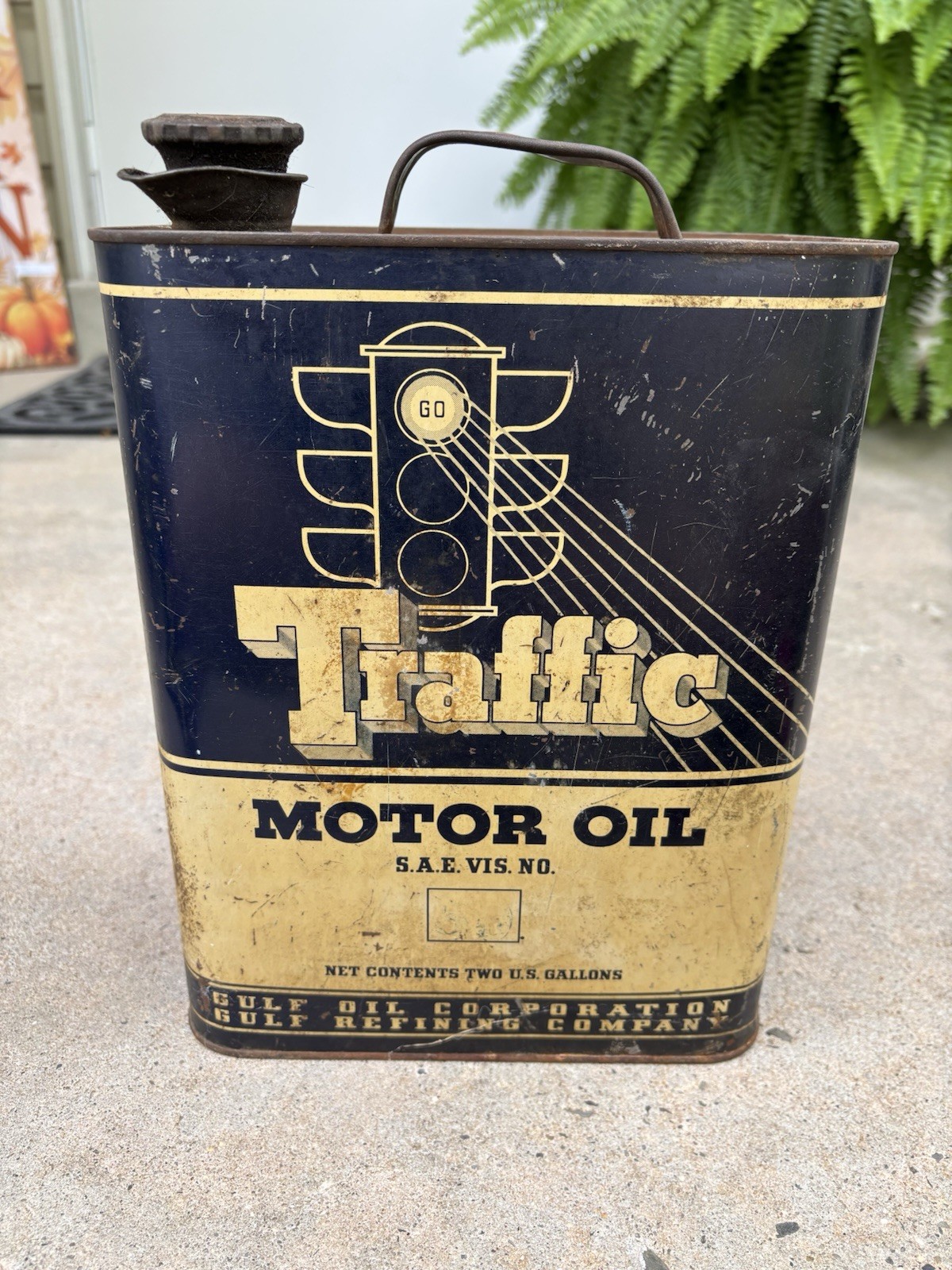 Gulf Oil Vintage Can Traffic Motor Oil 2 Gallon Gulf Oil Vintage Can Traffic Motor Oil 2 Gallon