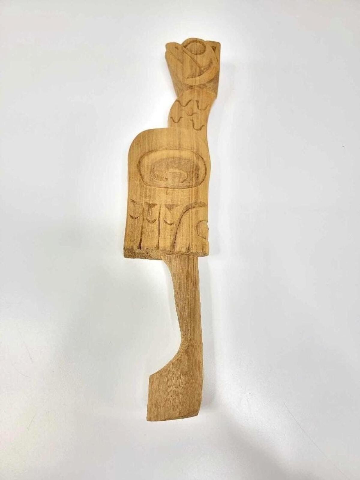 Tlingit Alaska Thunderbird Wood Carving Lawrance Sheakley Signed Totem