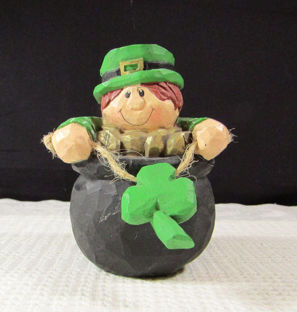 Midwest Cannon Falls Eddie Walker St. Patrick's Day Leprechaun Pot of Gold Midwest Cannon Falls Eddie Walker St. Patrick's Day Leprechaun Pot of Gold