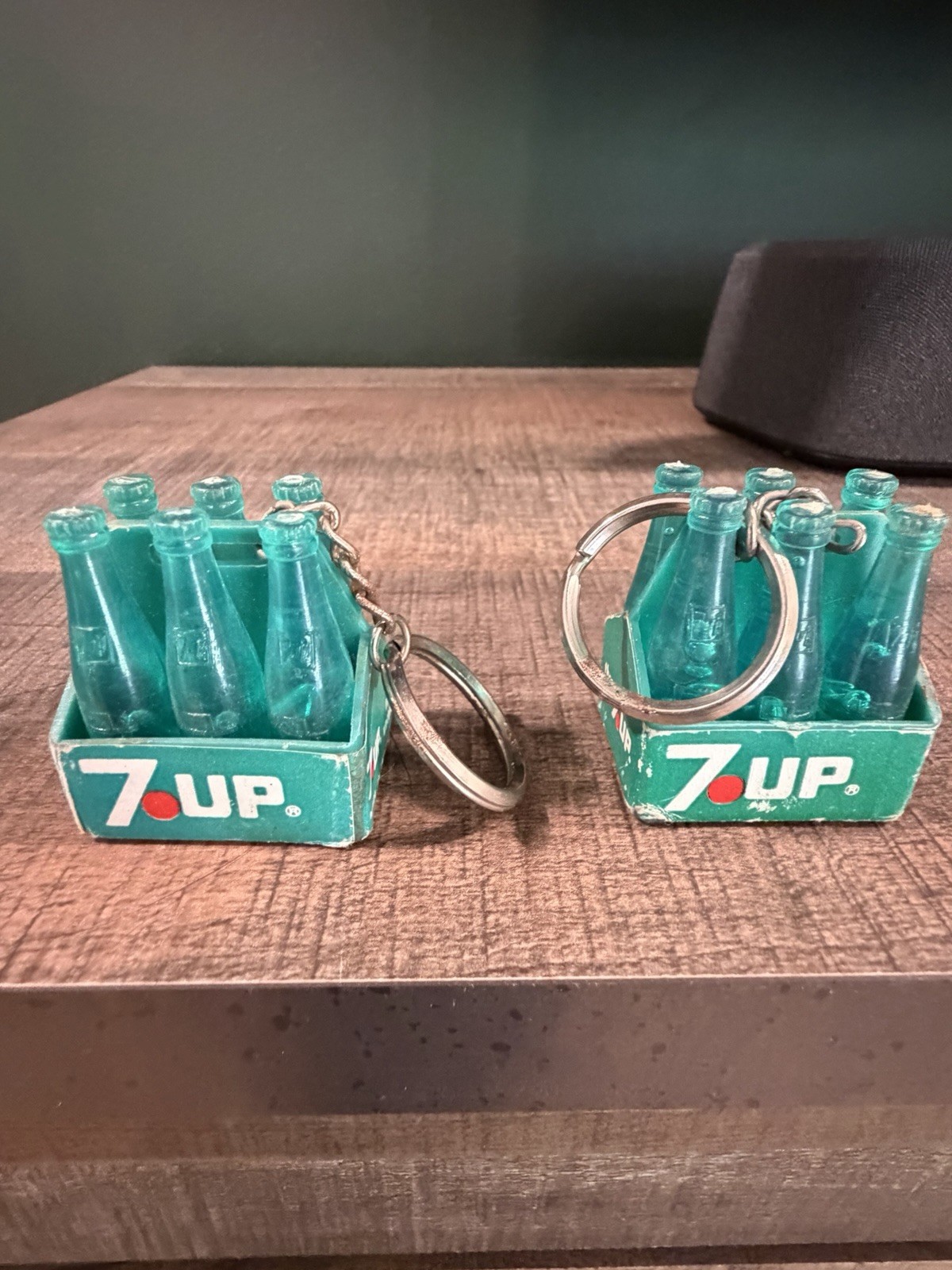 VTG 1970s 7UP The Uncola Six Pack Keychains Lot 2 Mini Bottles Soda Advertising